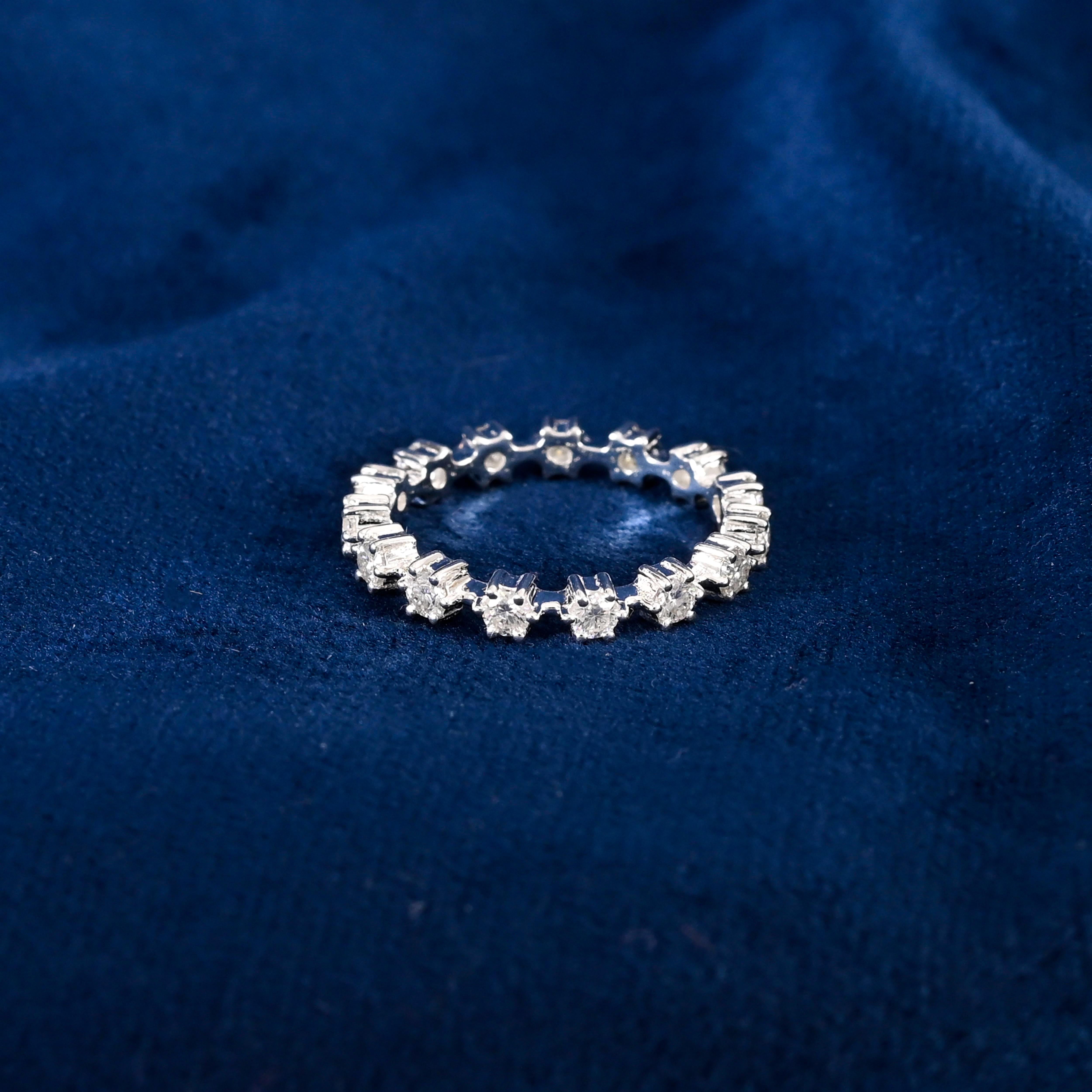 Astrida Silver Zircon Ring