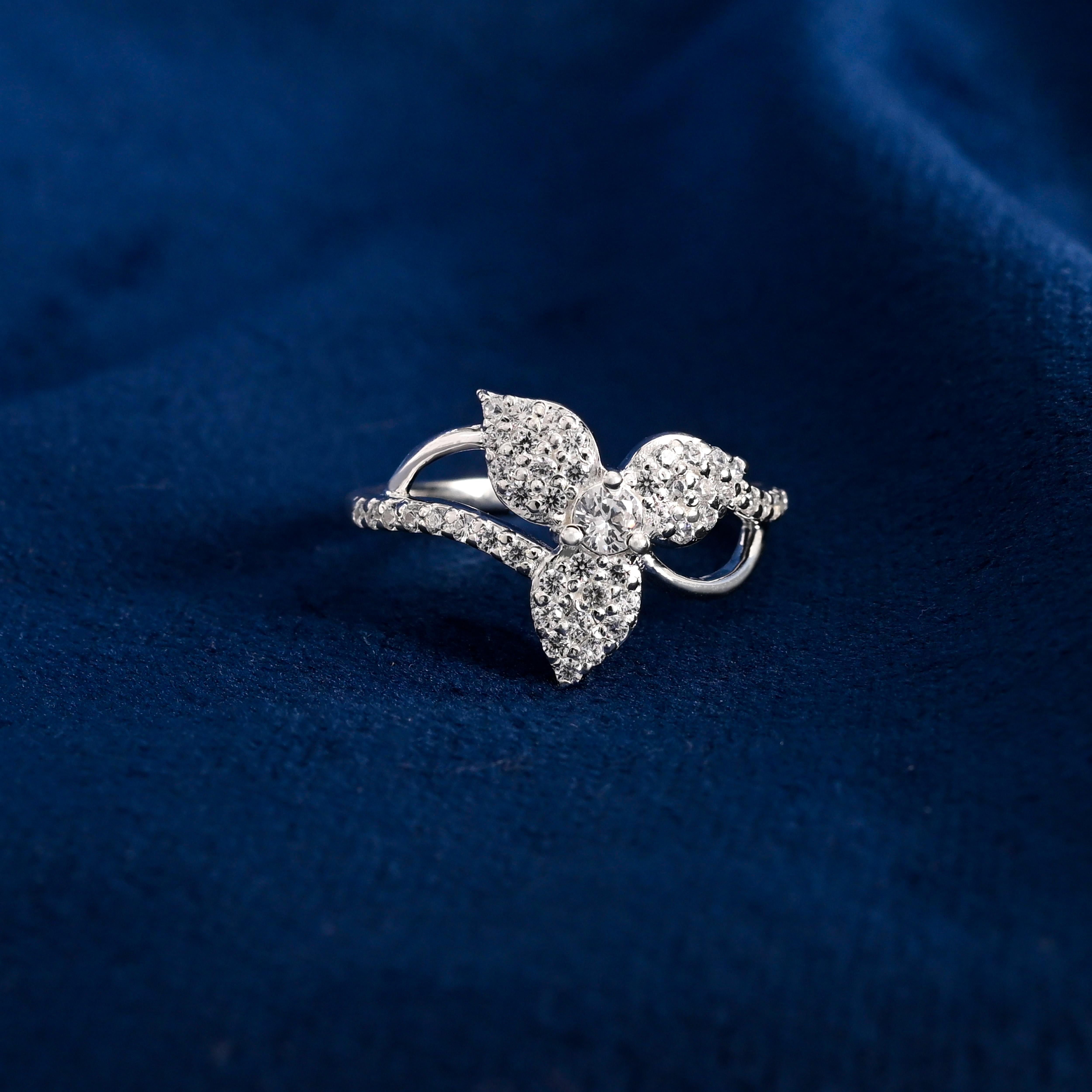 Bara Silver Zircon Ring