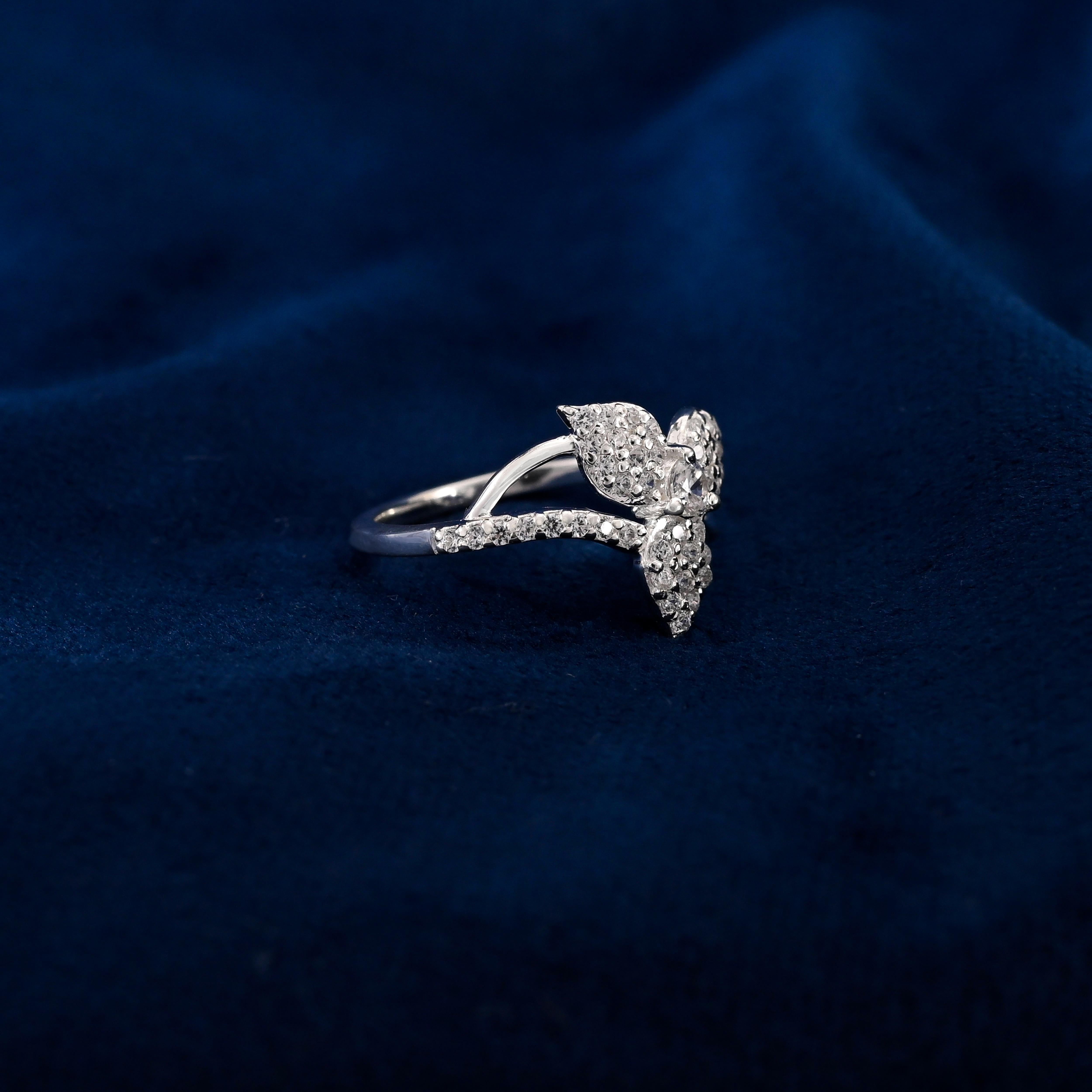 Bara Silver Zircon Ring