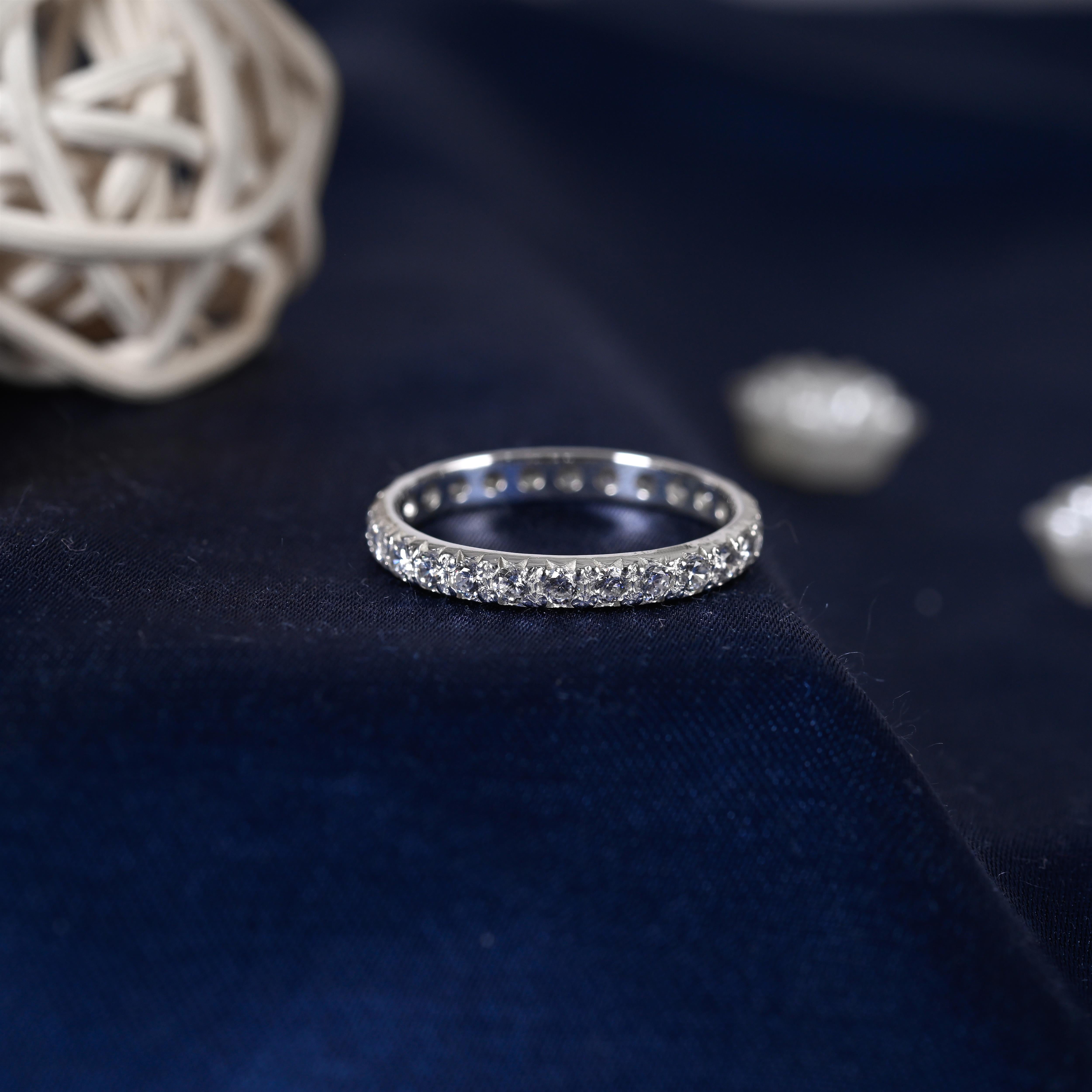 Hala Silver Zircon Ring