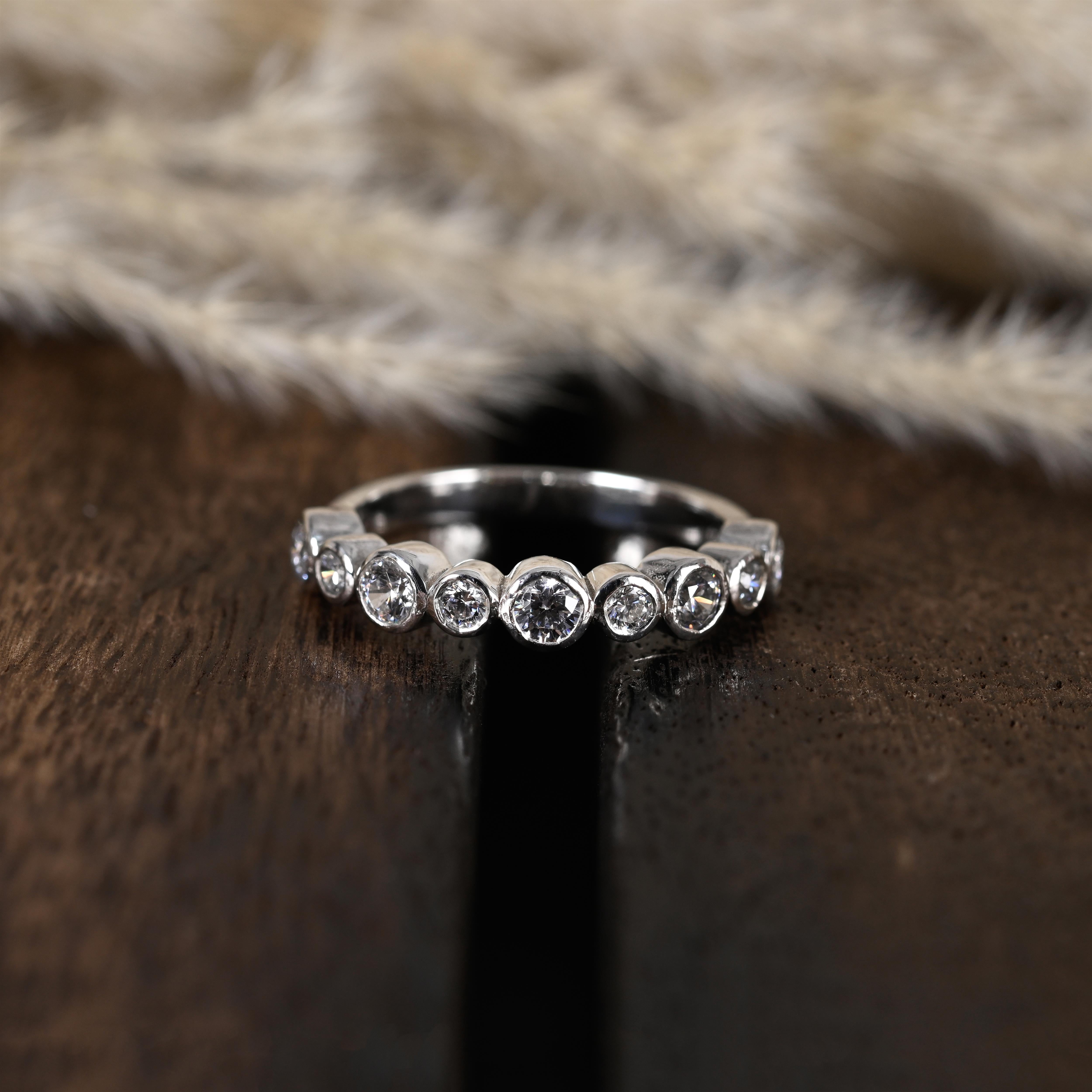Elara Silver Ring