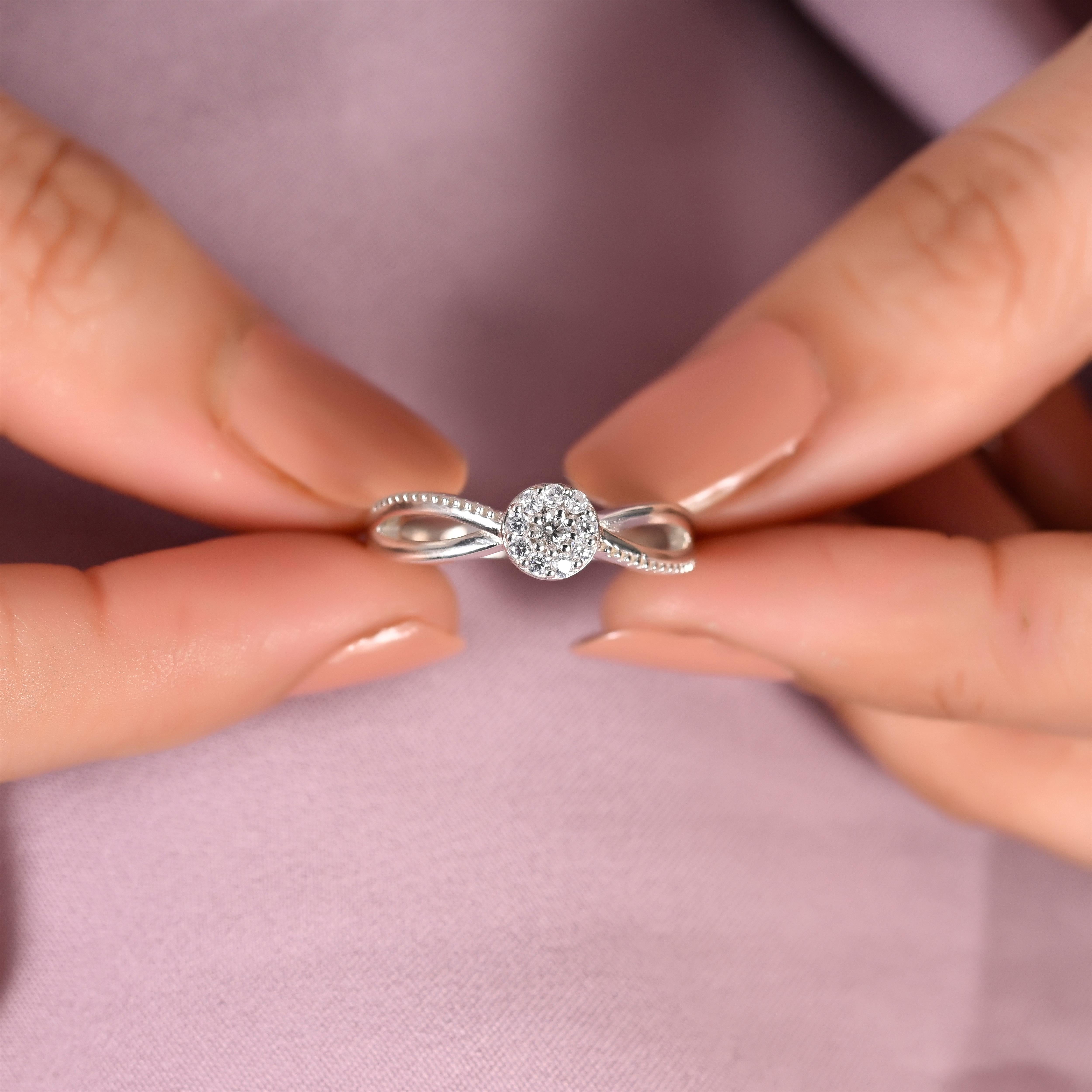 Oliva Silver Zircon Ring