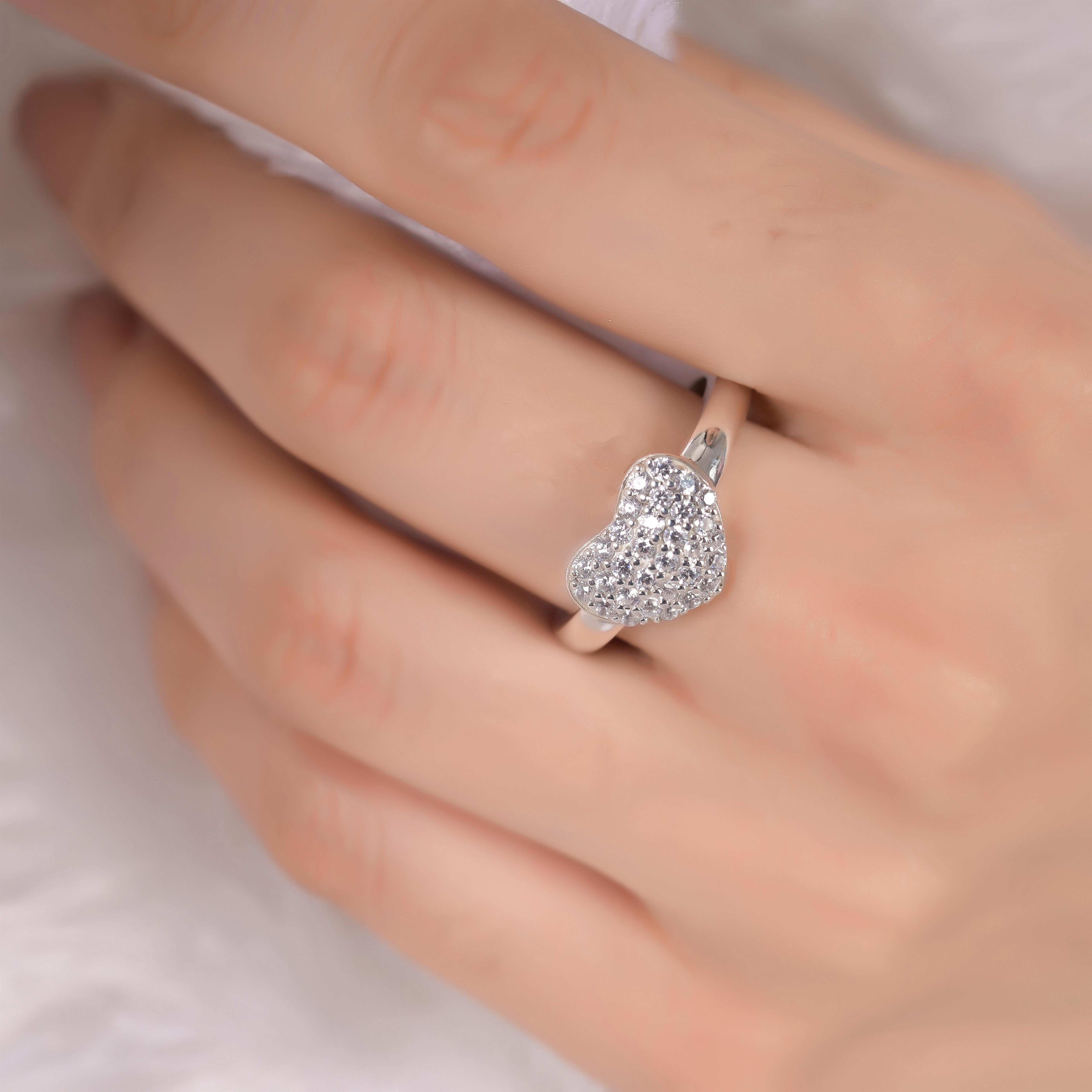 Anges Silver Ring