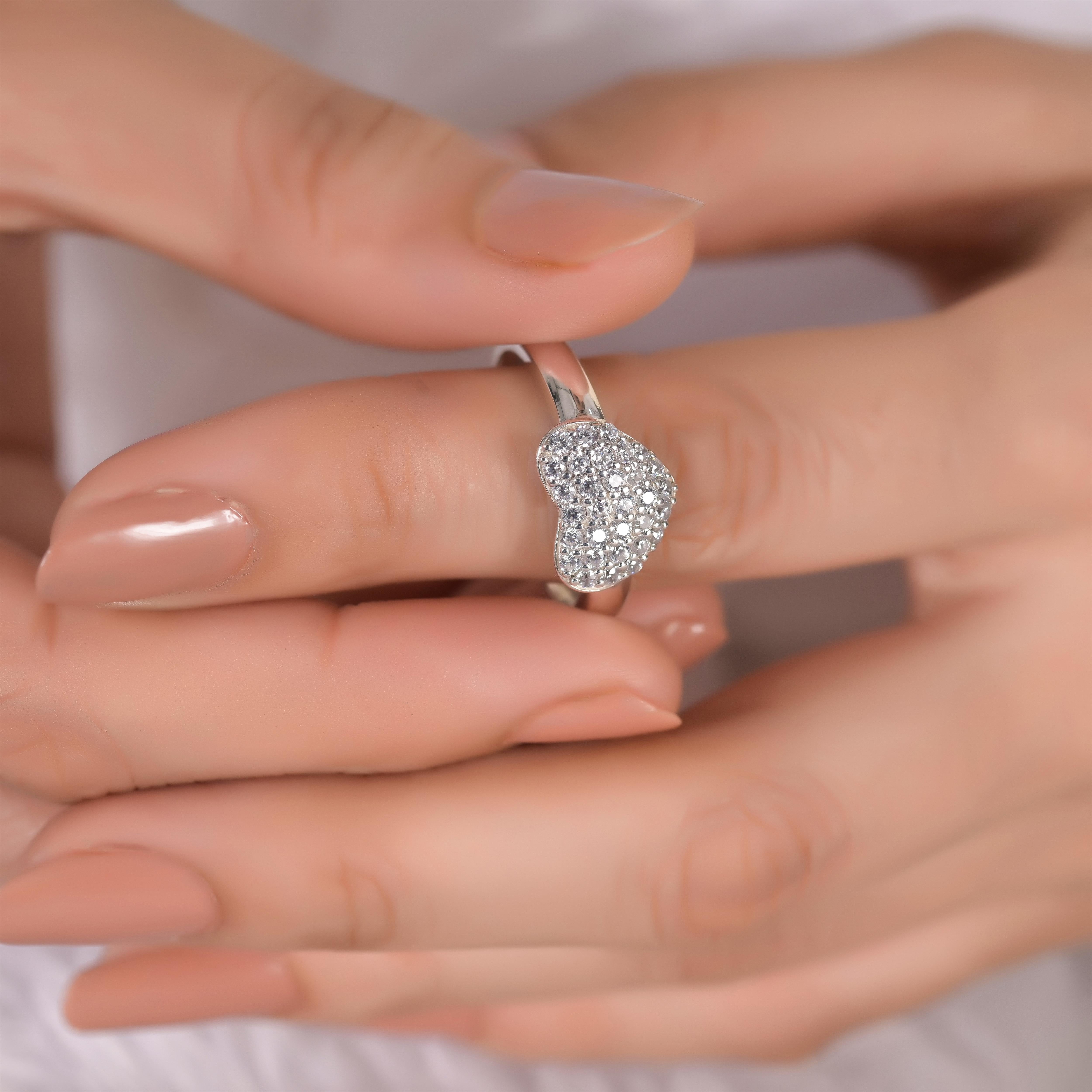 Anges Silver Ring