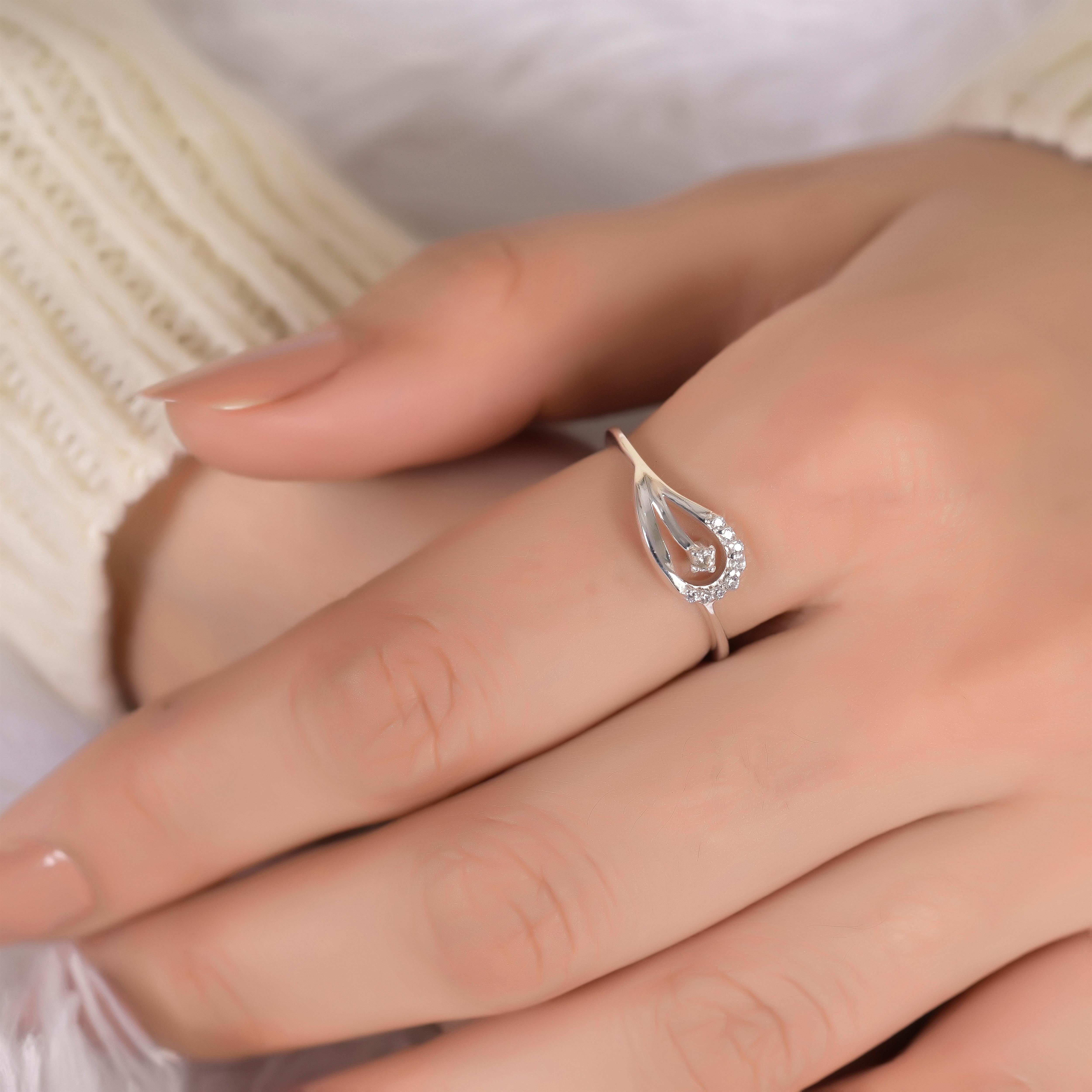 Emilia Silver Zircon Ring