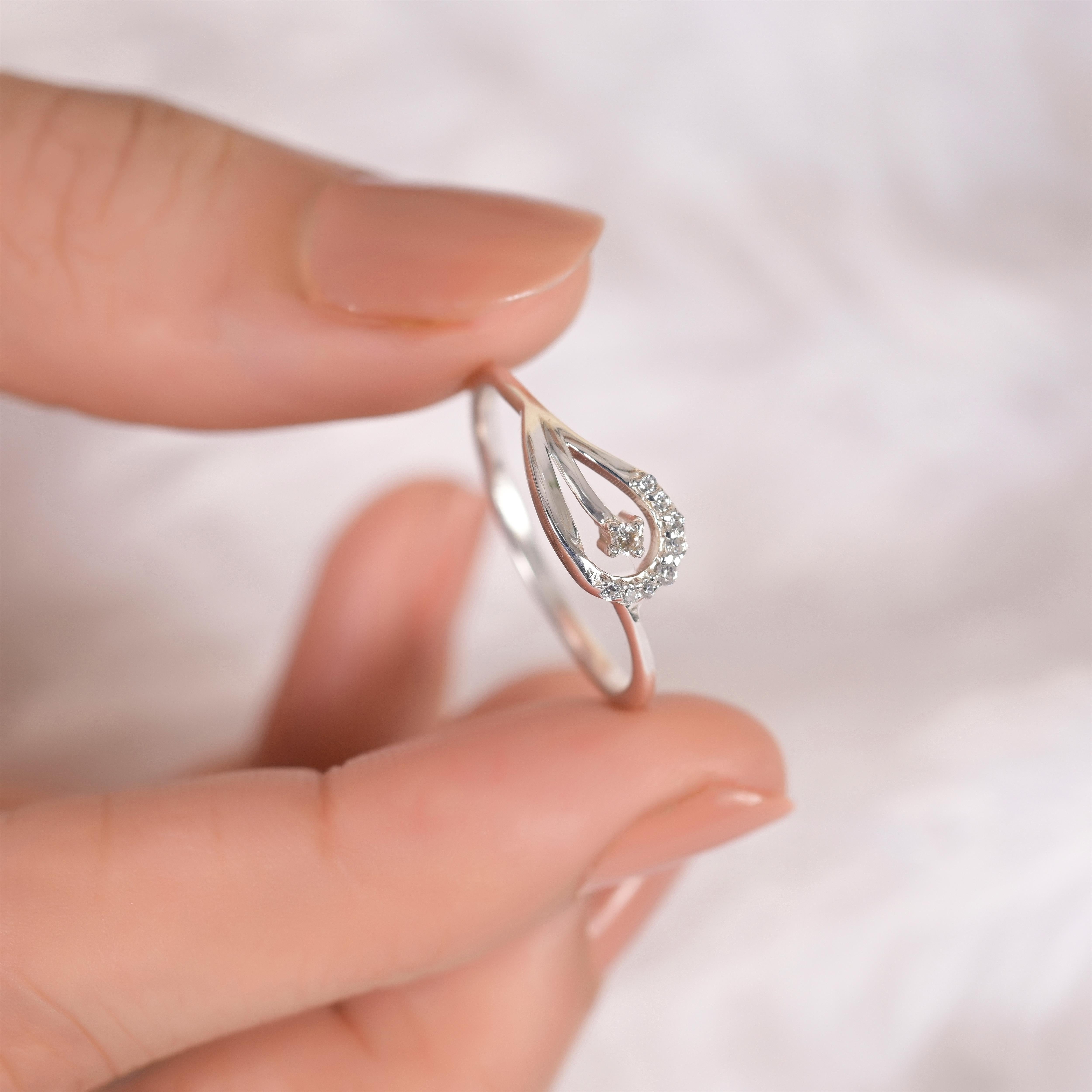 Emilia Silver Zircon Ring