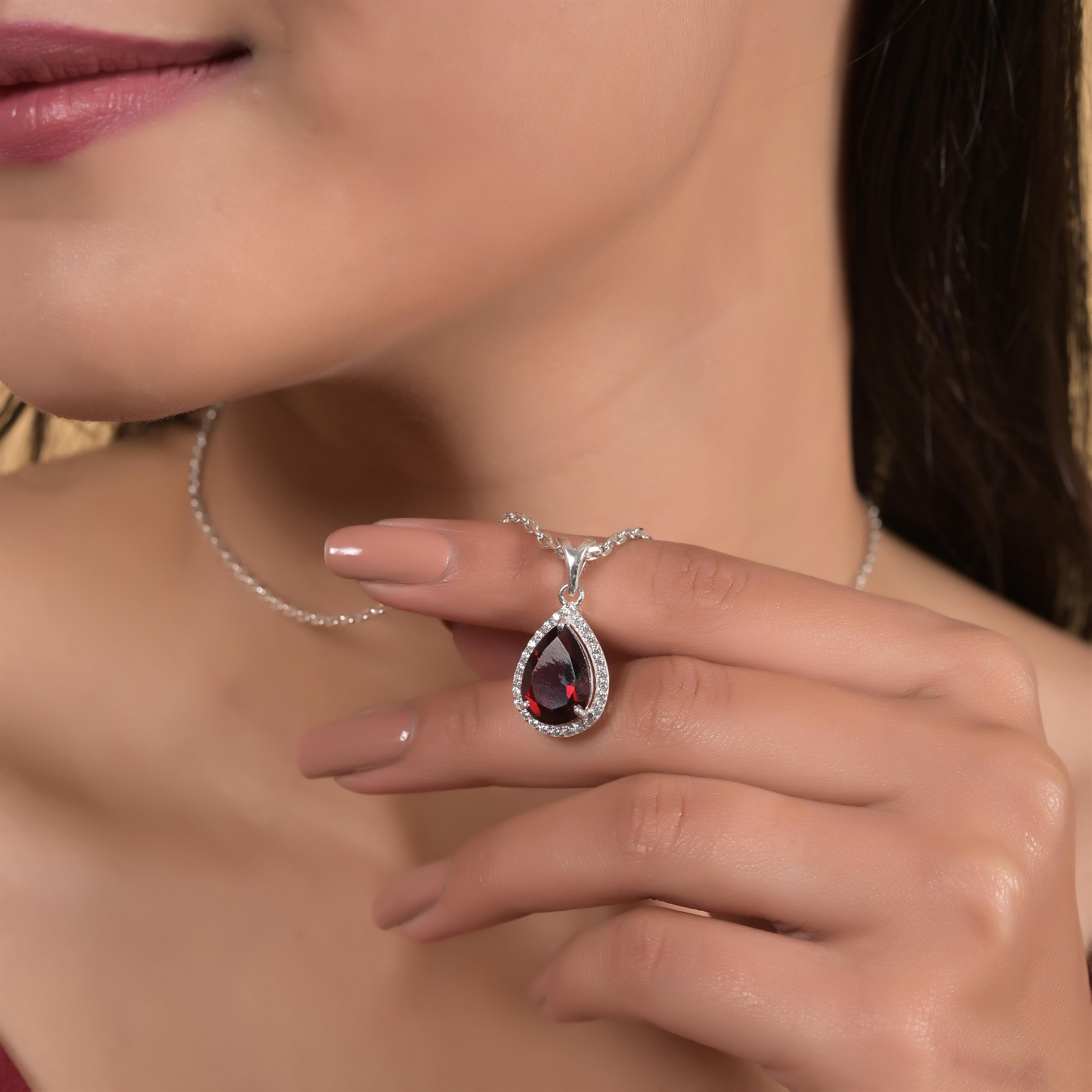 Delia Silver Necklace