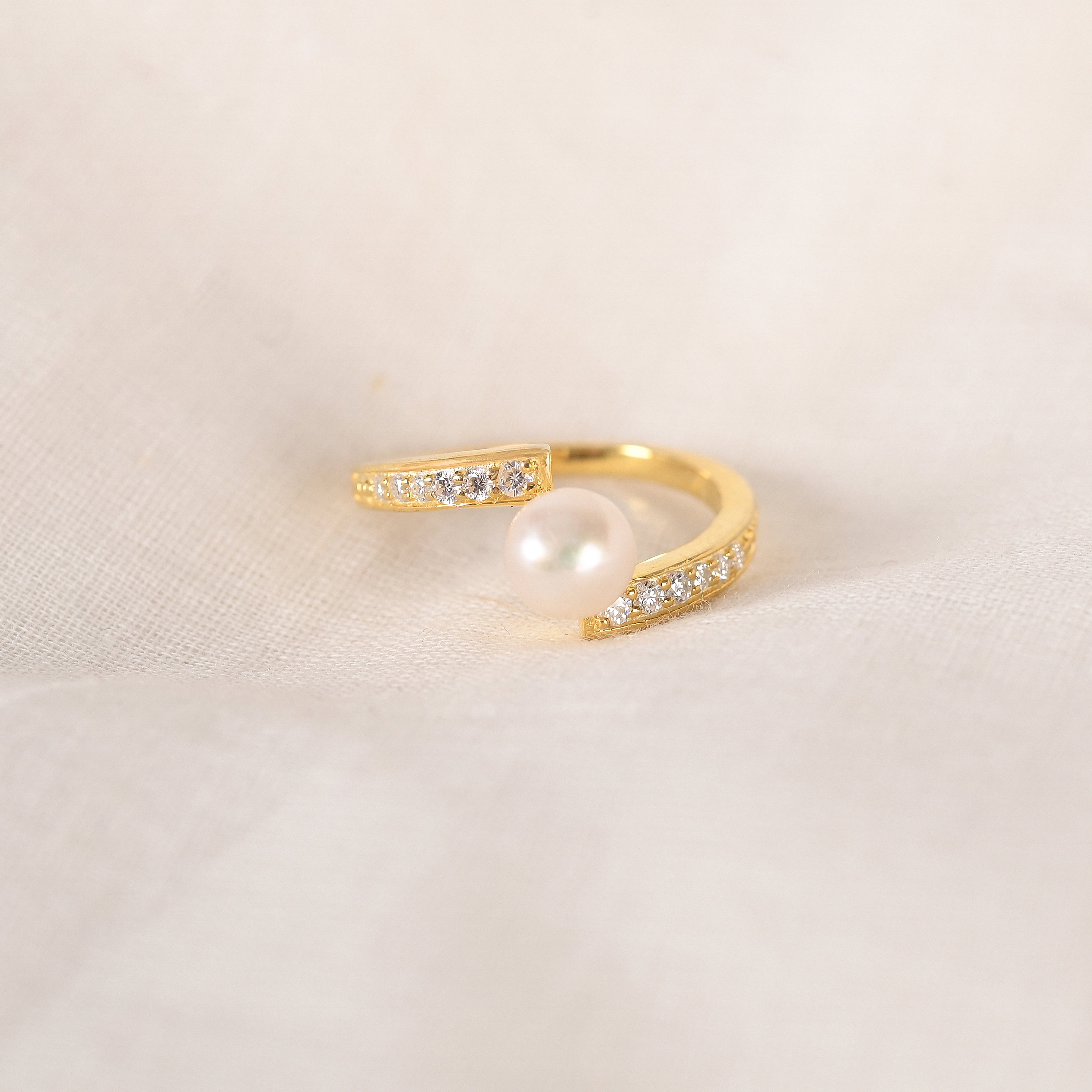 Mia Silver Zircon Ring