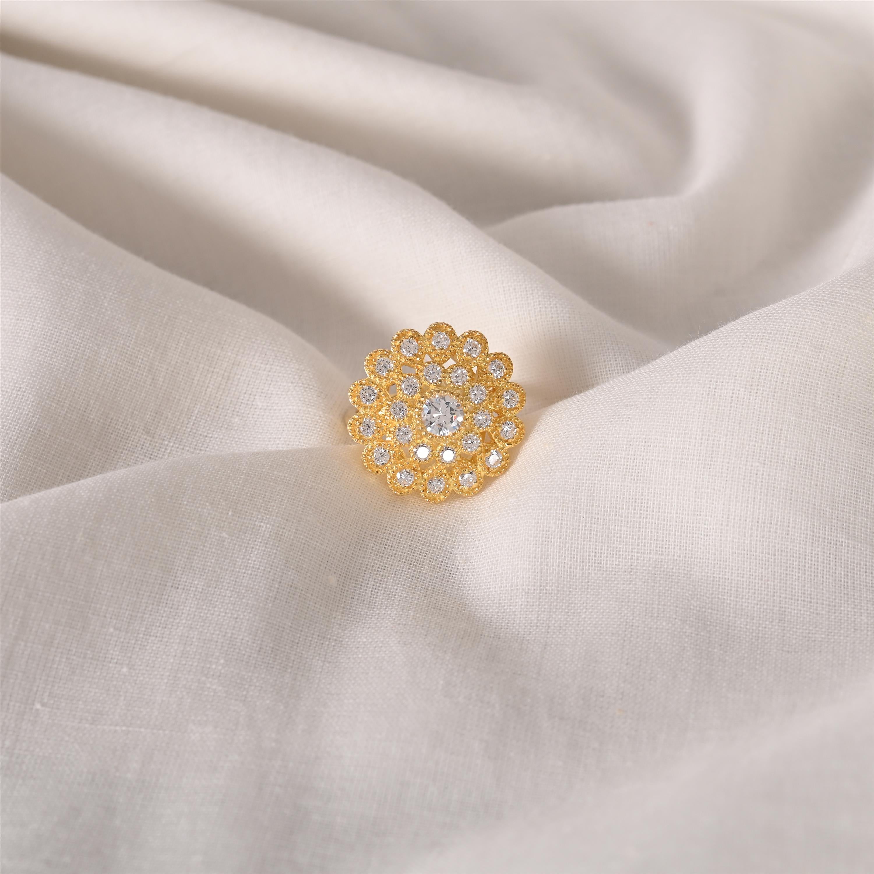 Hena Silver Zircon Ring