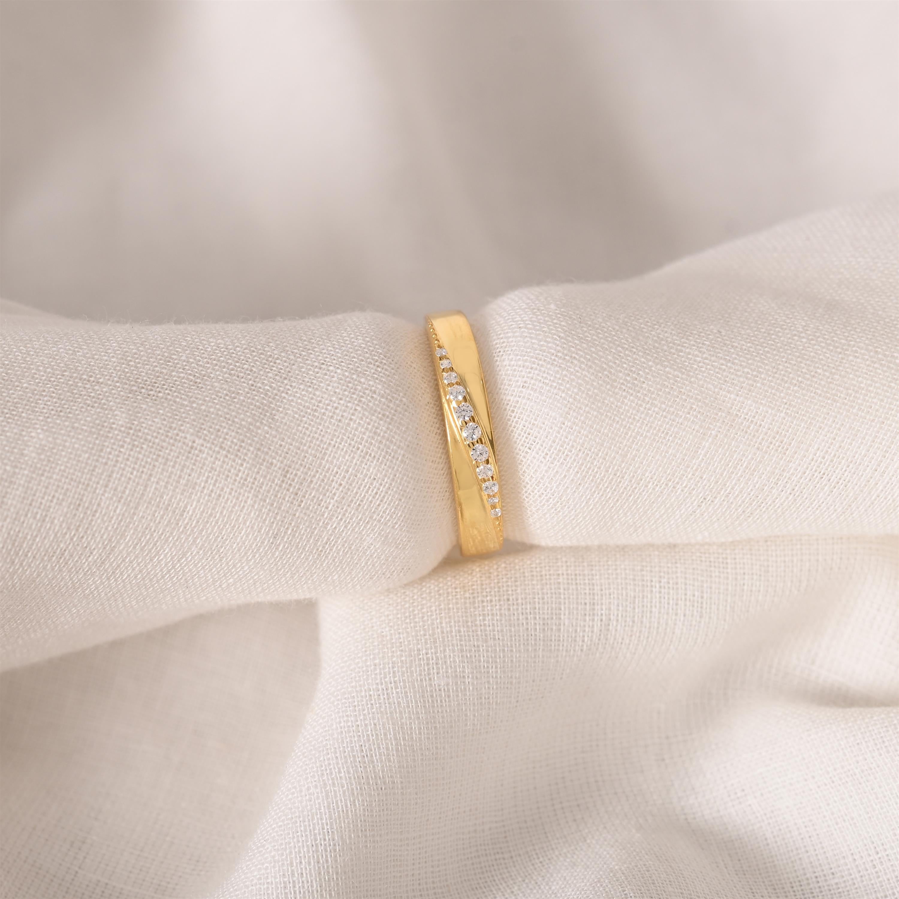 Thala Silver Zircon Ring