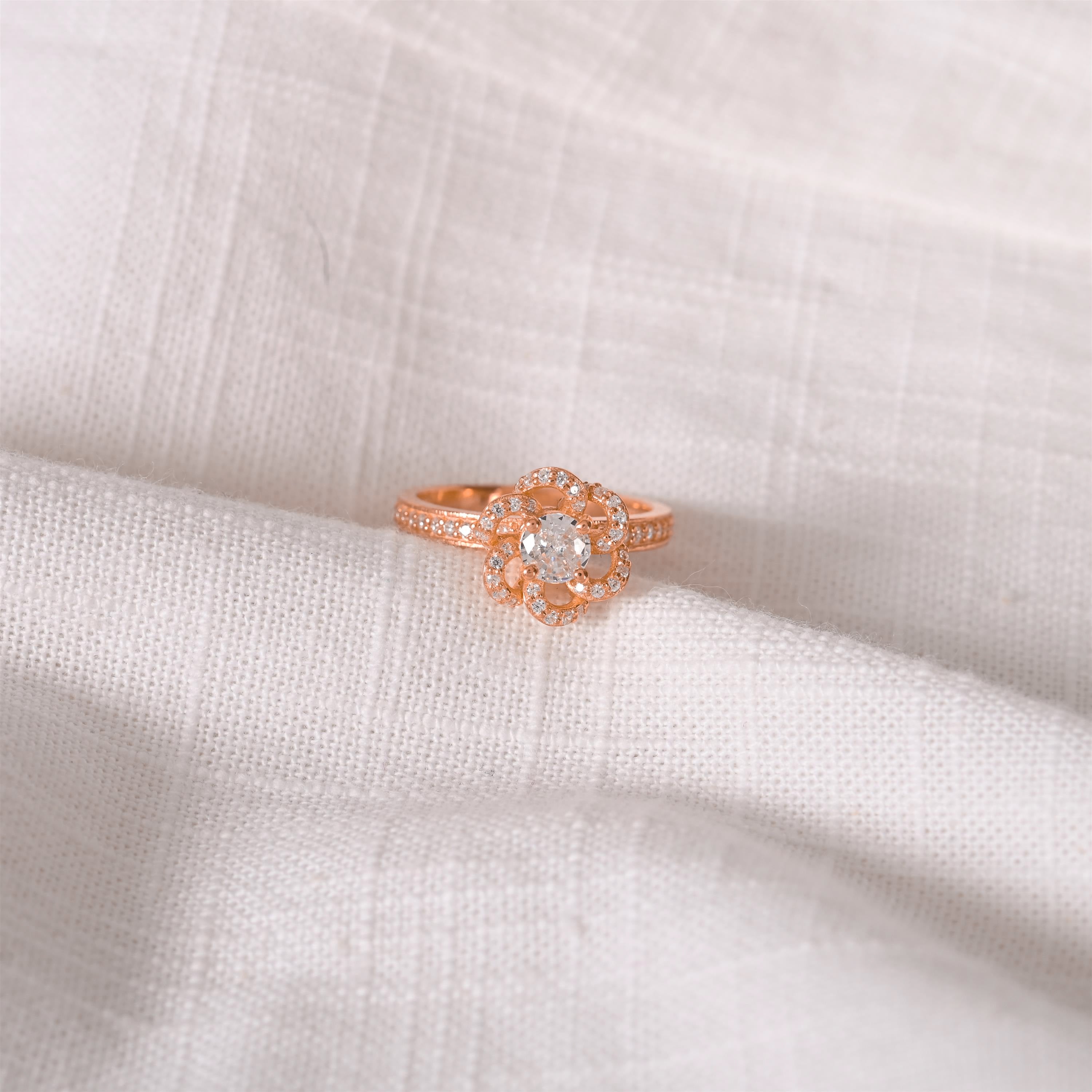 Farah Silver Zircon Ring