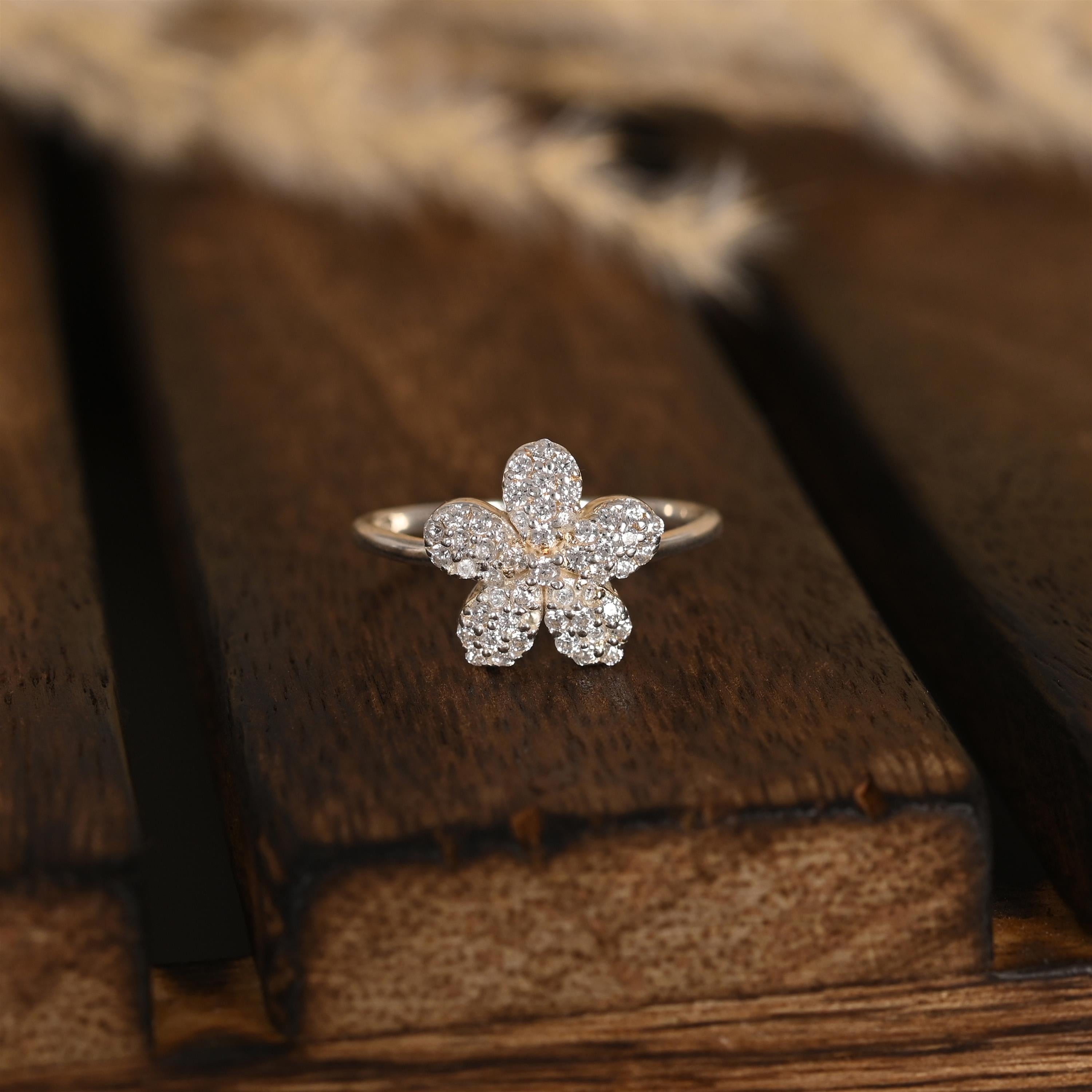Amal Silver Ring