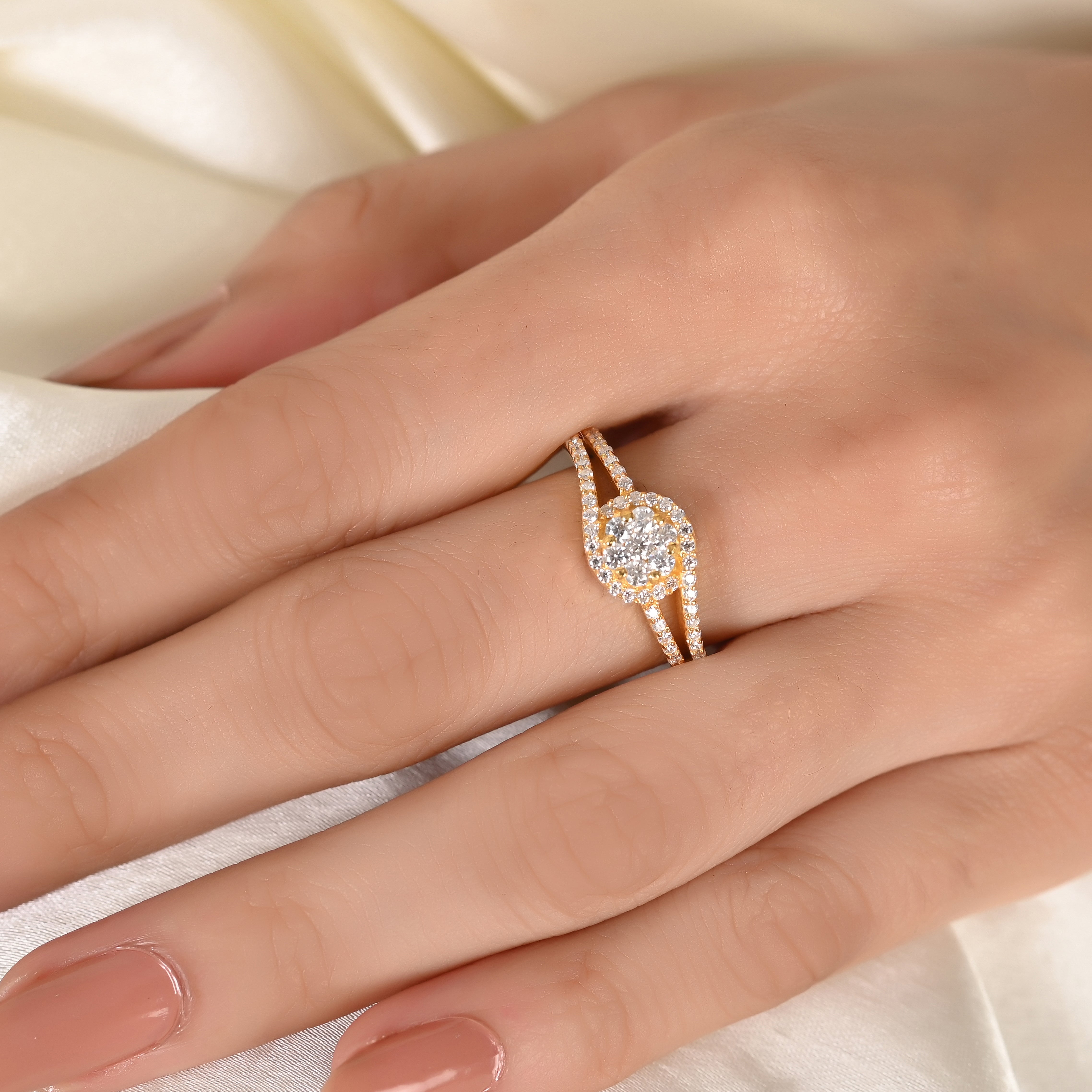 Hannah Silver Zircon Ring