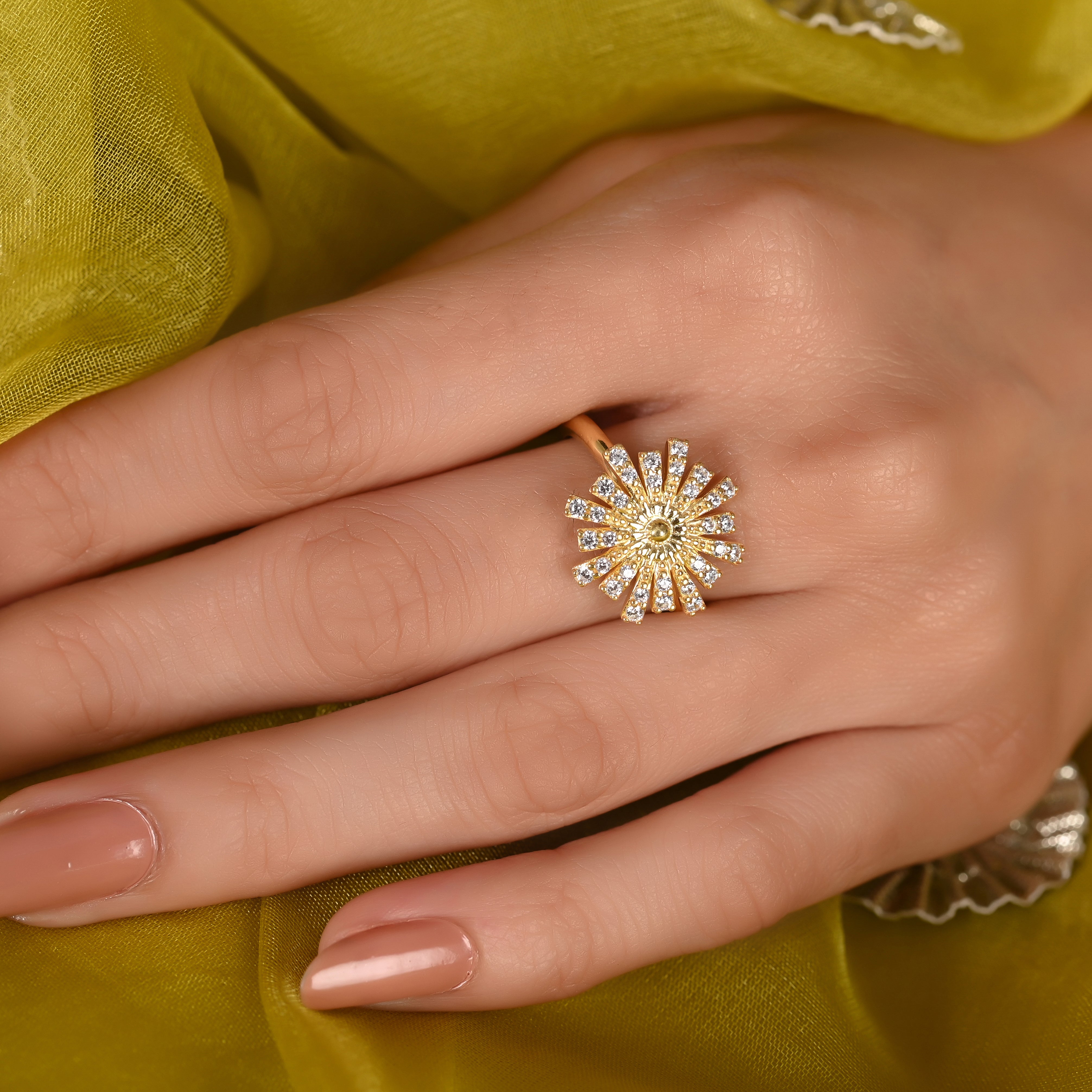 Selene Silver Zircon Ring