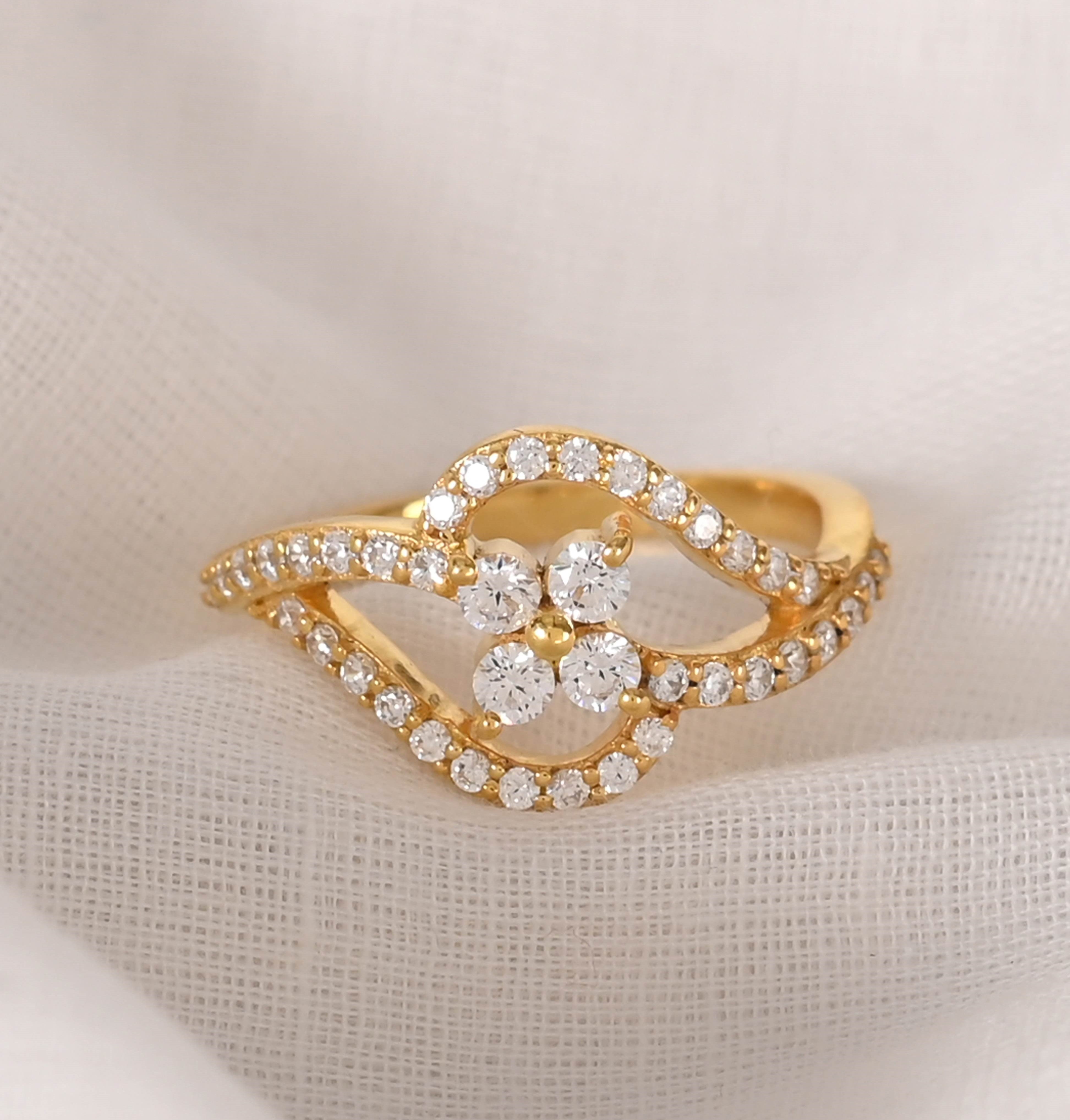 Amela Silver Zircon Ring