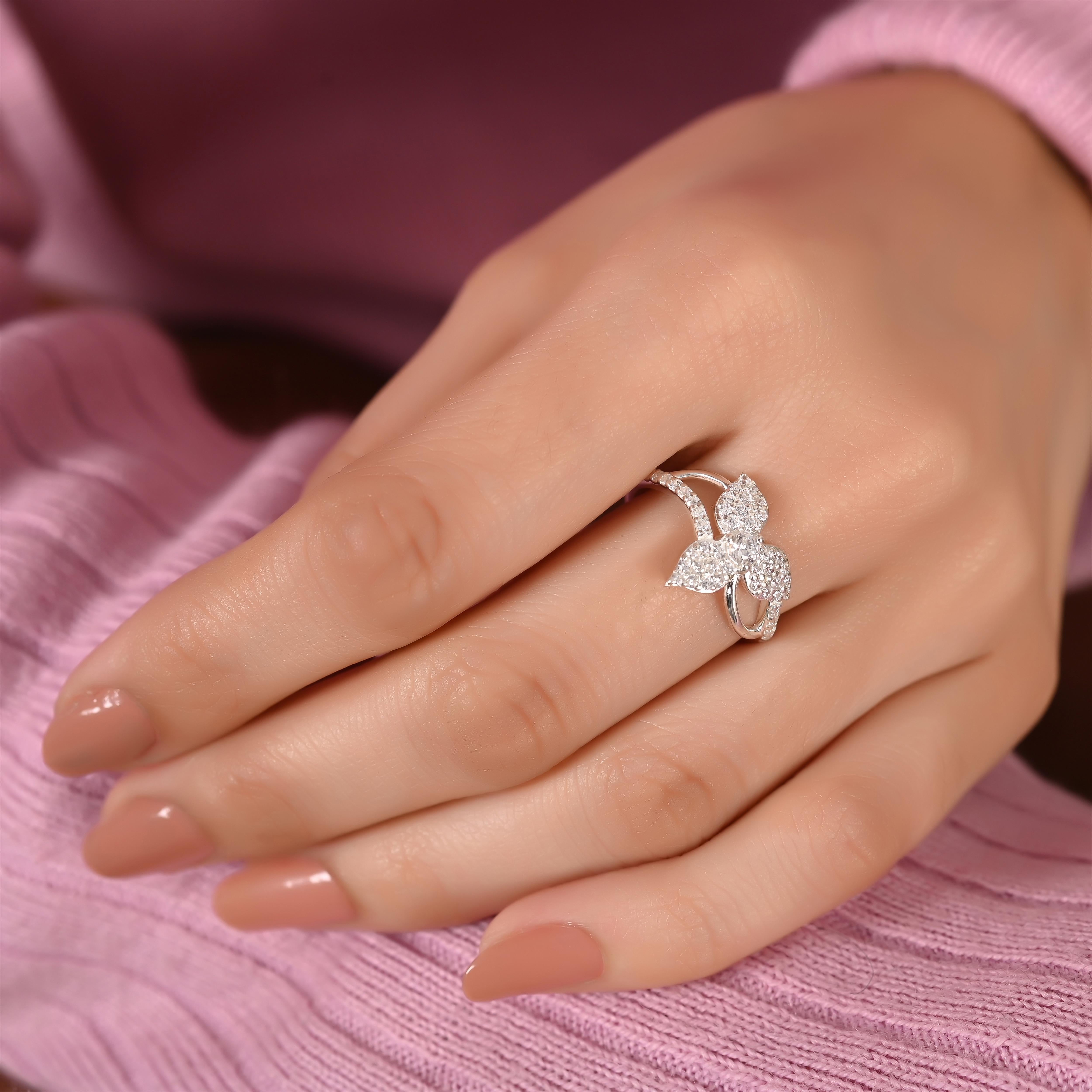 Bara Silver Zircon Ring