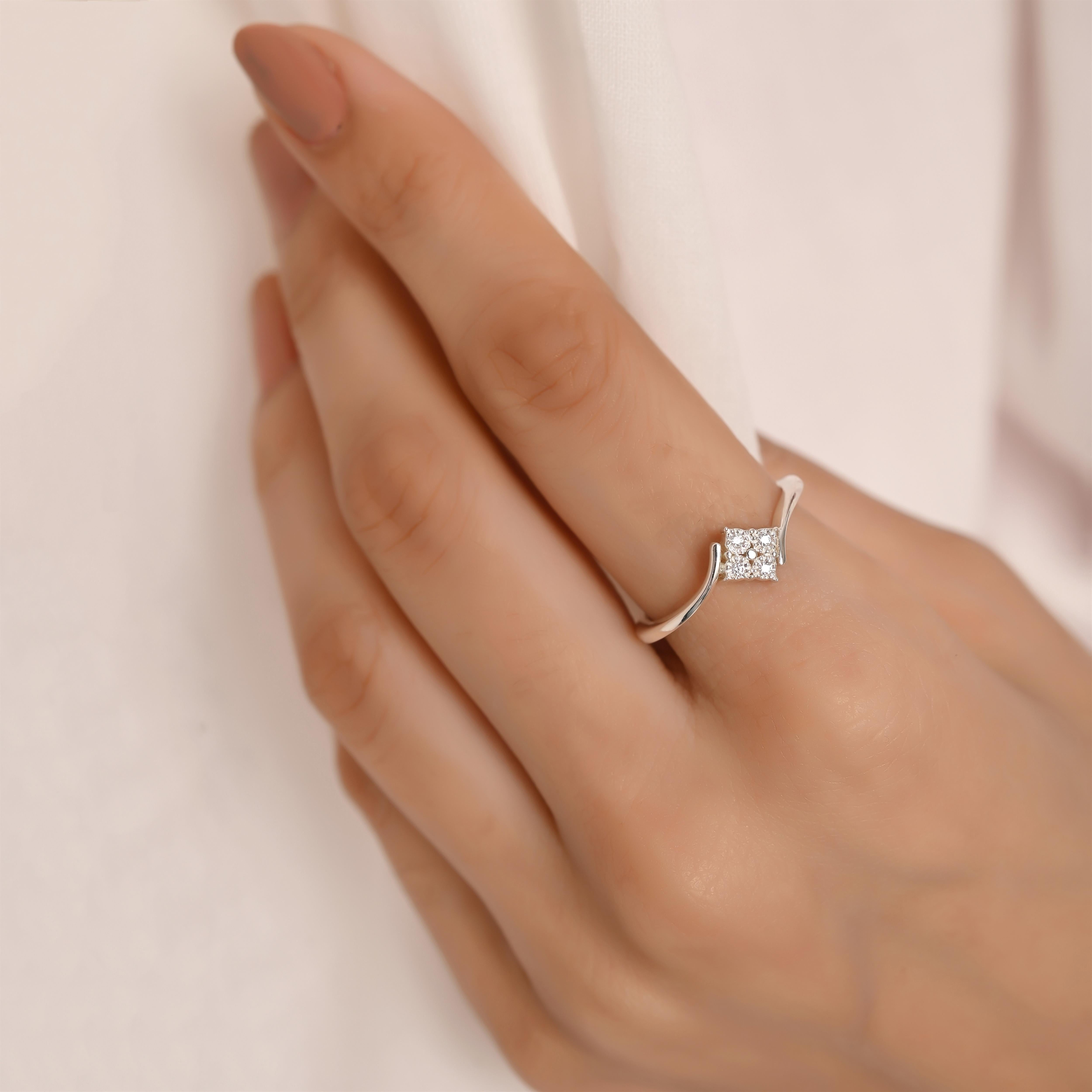 Elisa Silver Zircon Ring