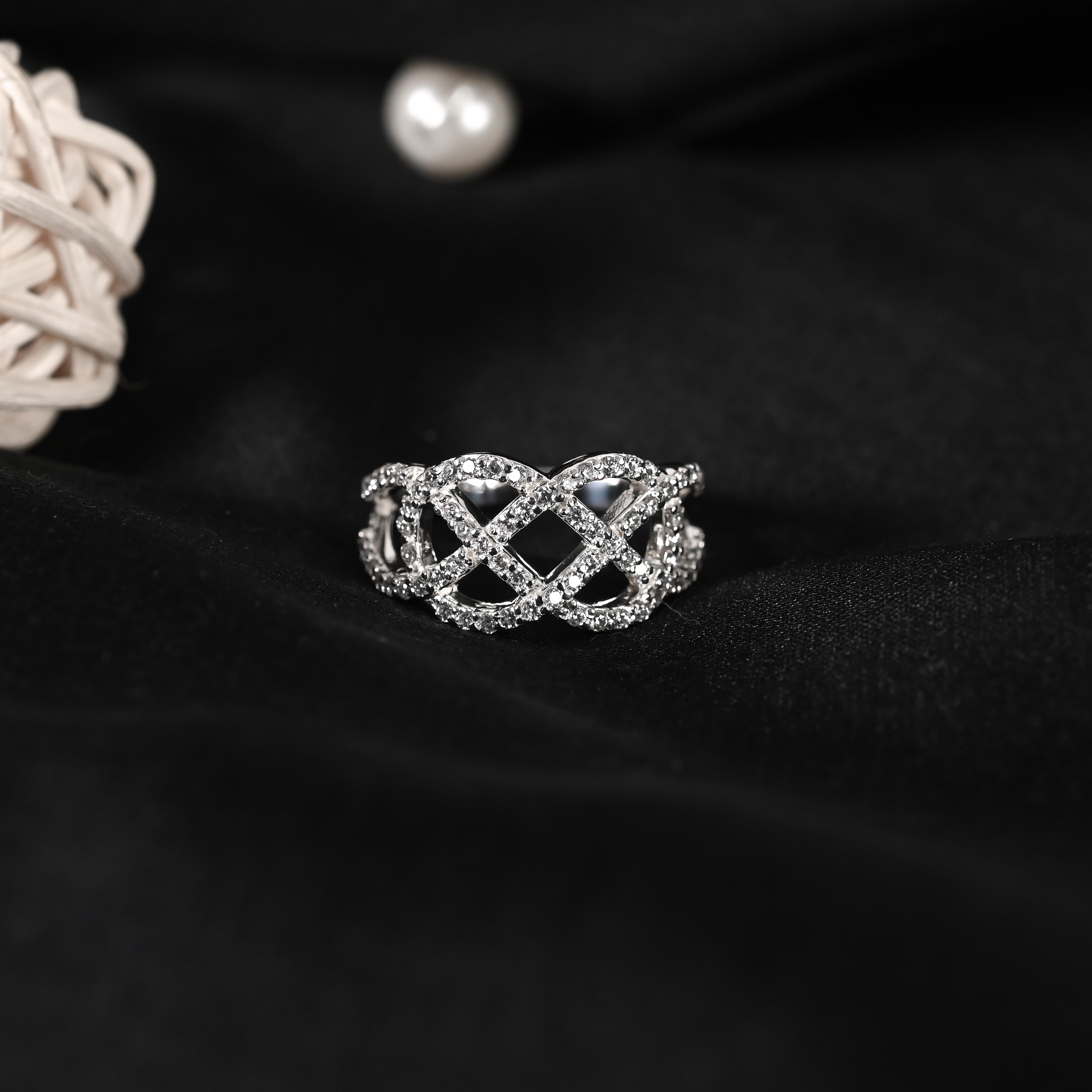 Bettine Silver Zircon Ring