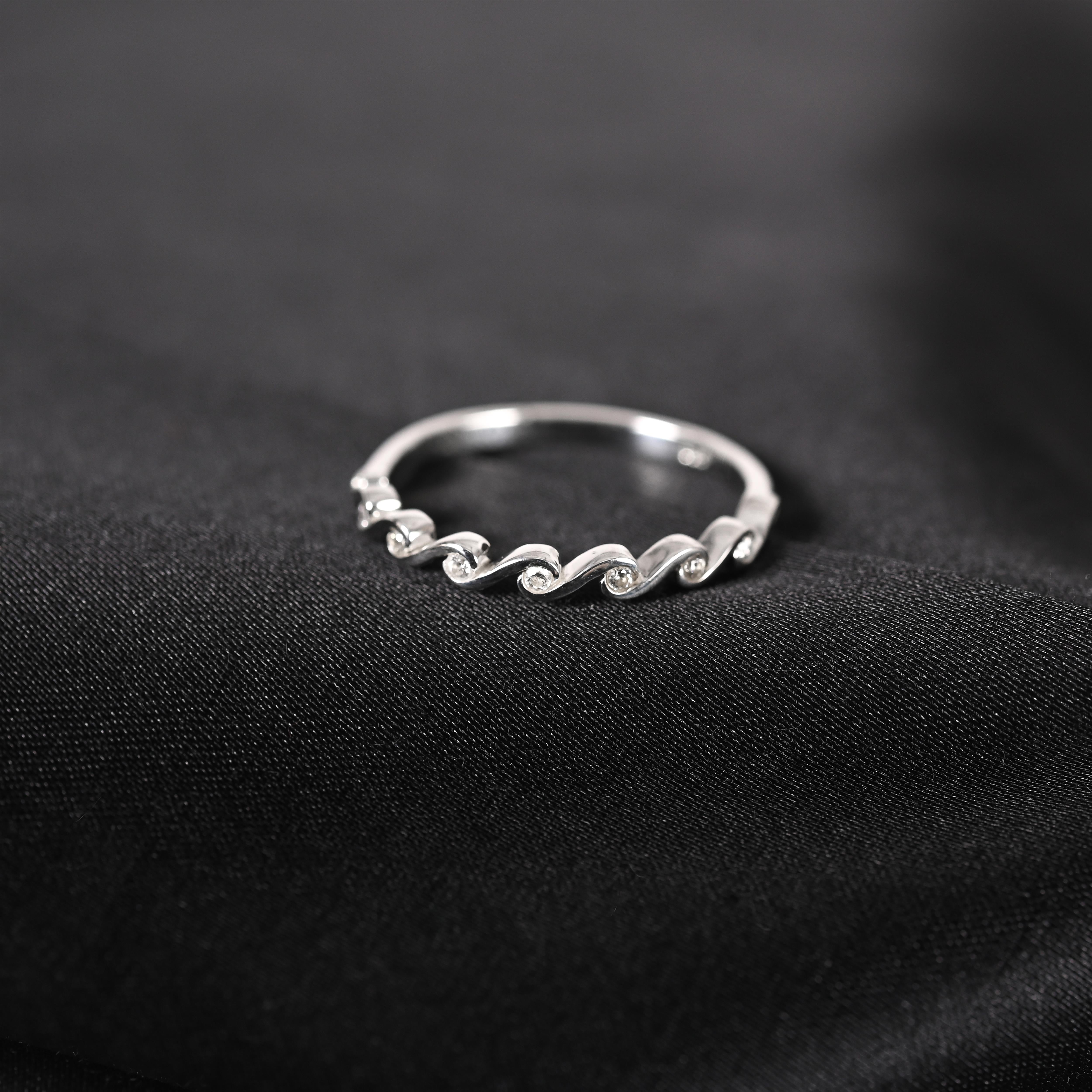 Elvira Silver Zircon Ring