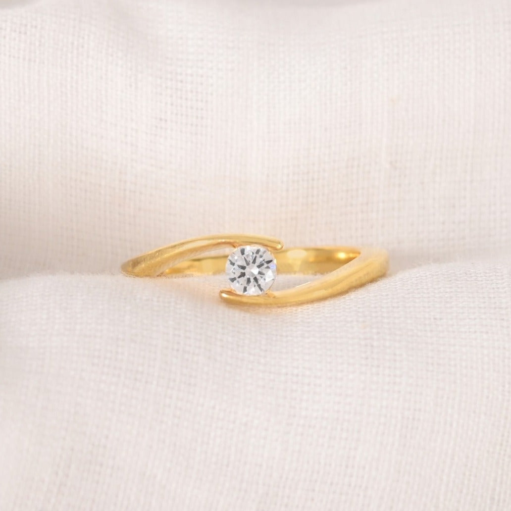 Dani Silver Zircon Ring