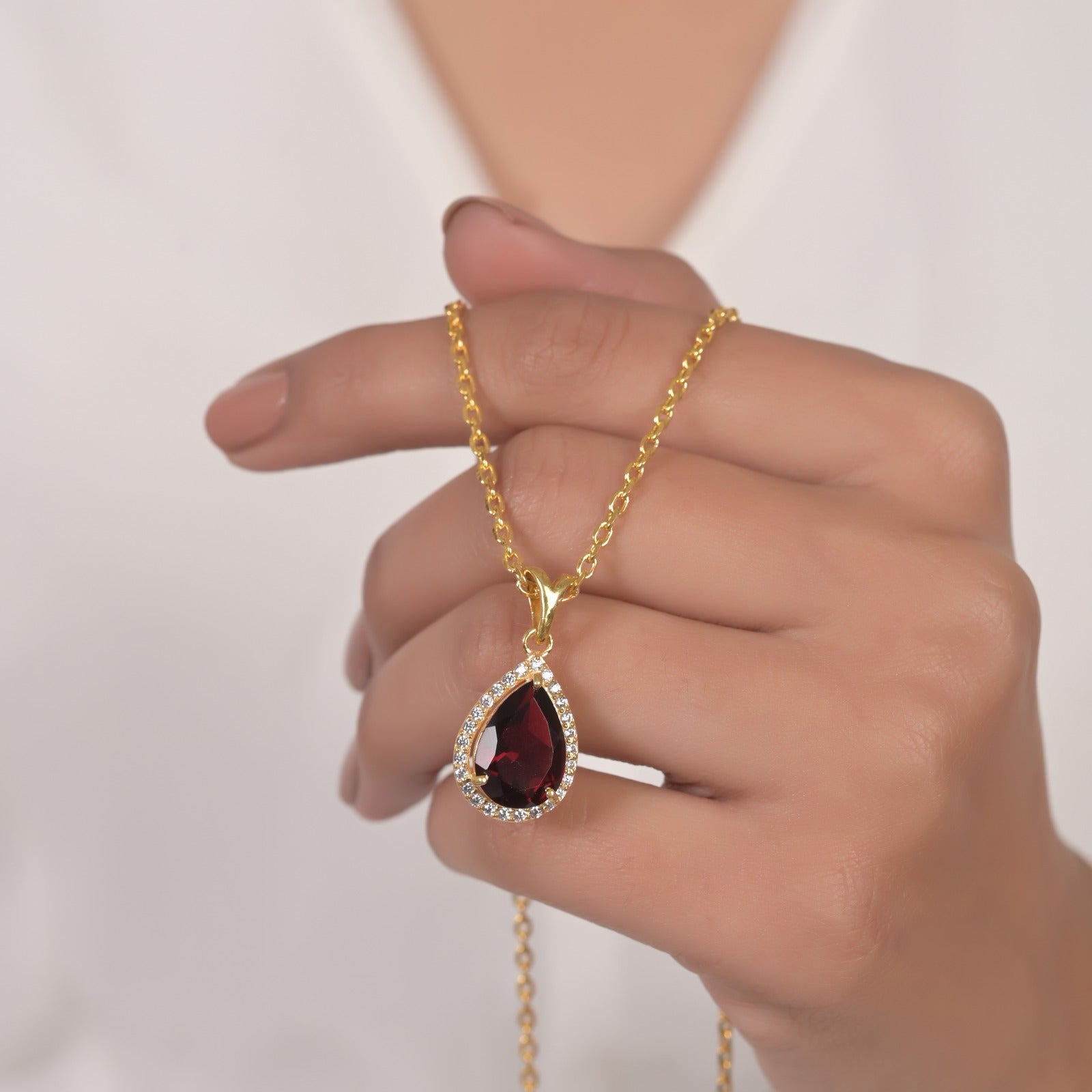 Delia Silver Necklace