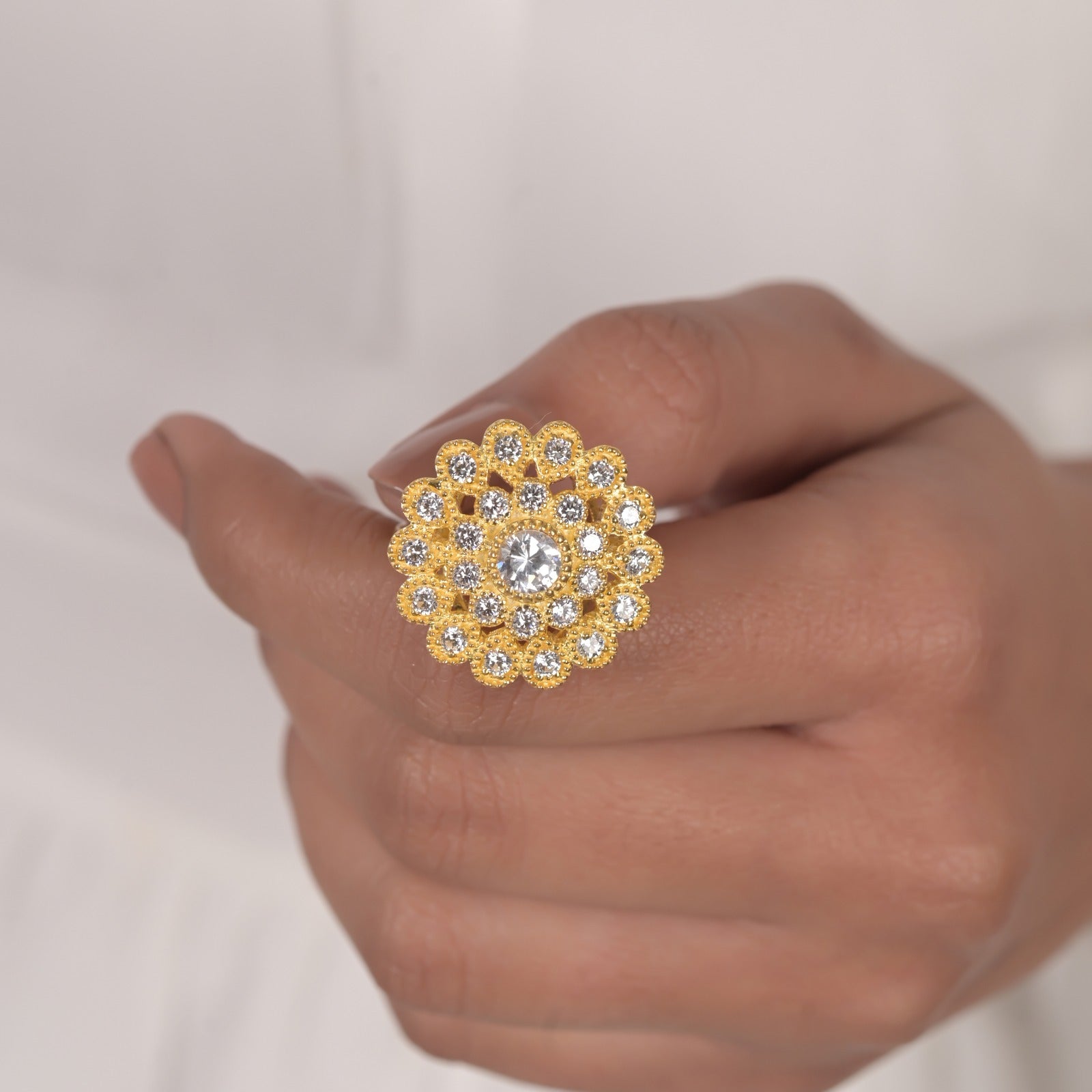 Hena Silver Zircon Ring