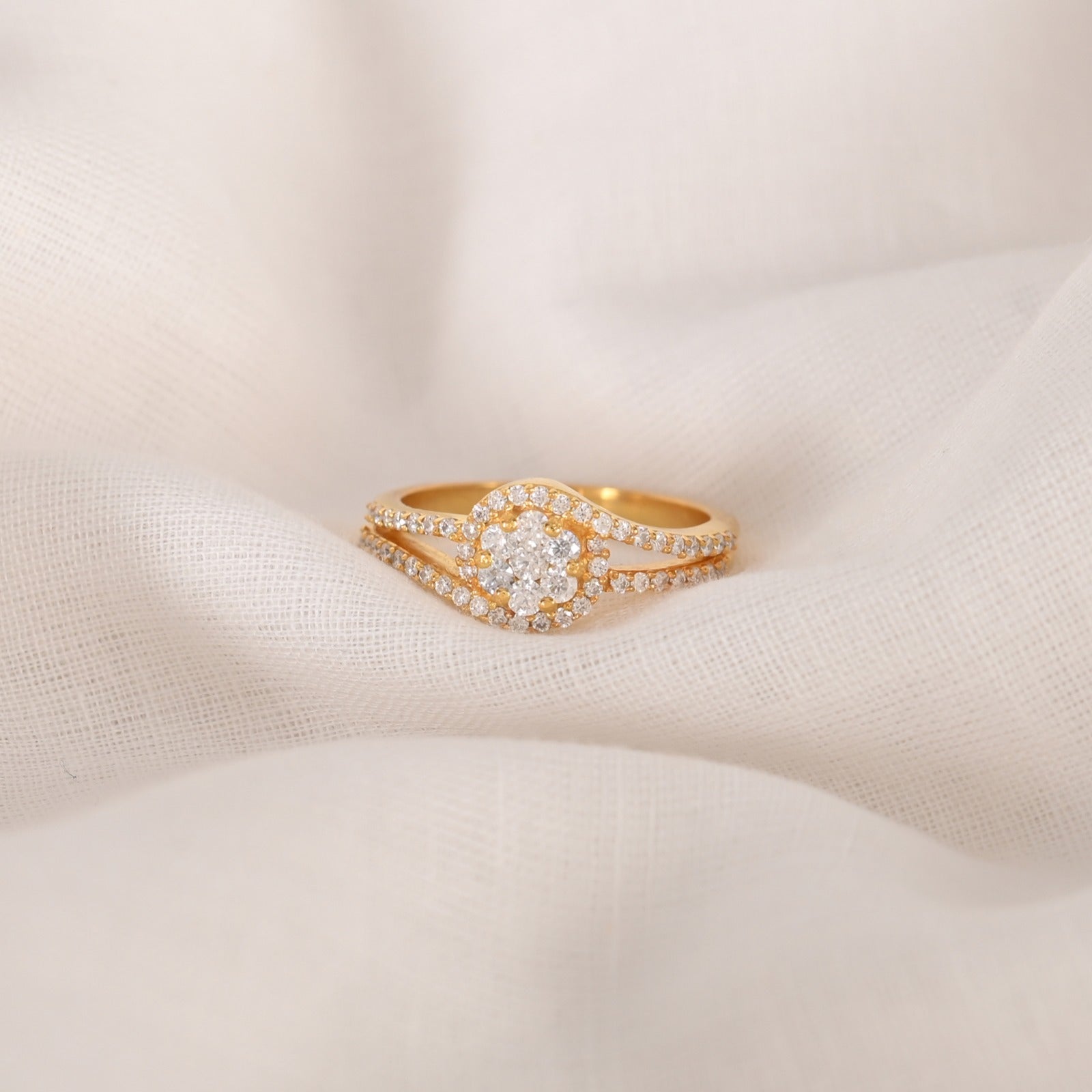 Hannah Silver Zircon Ring