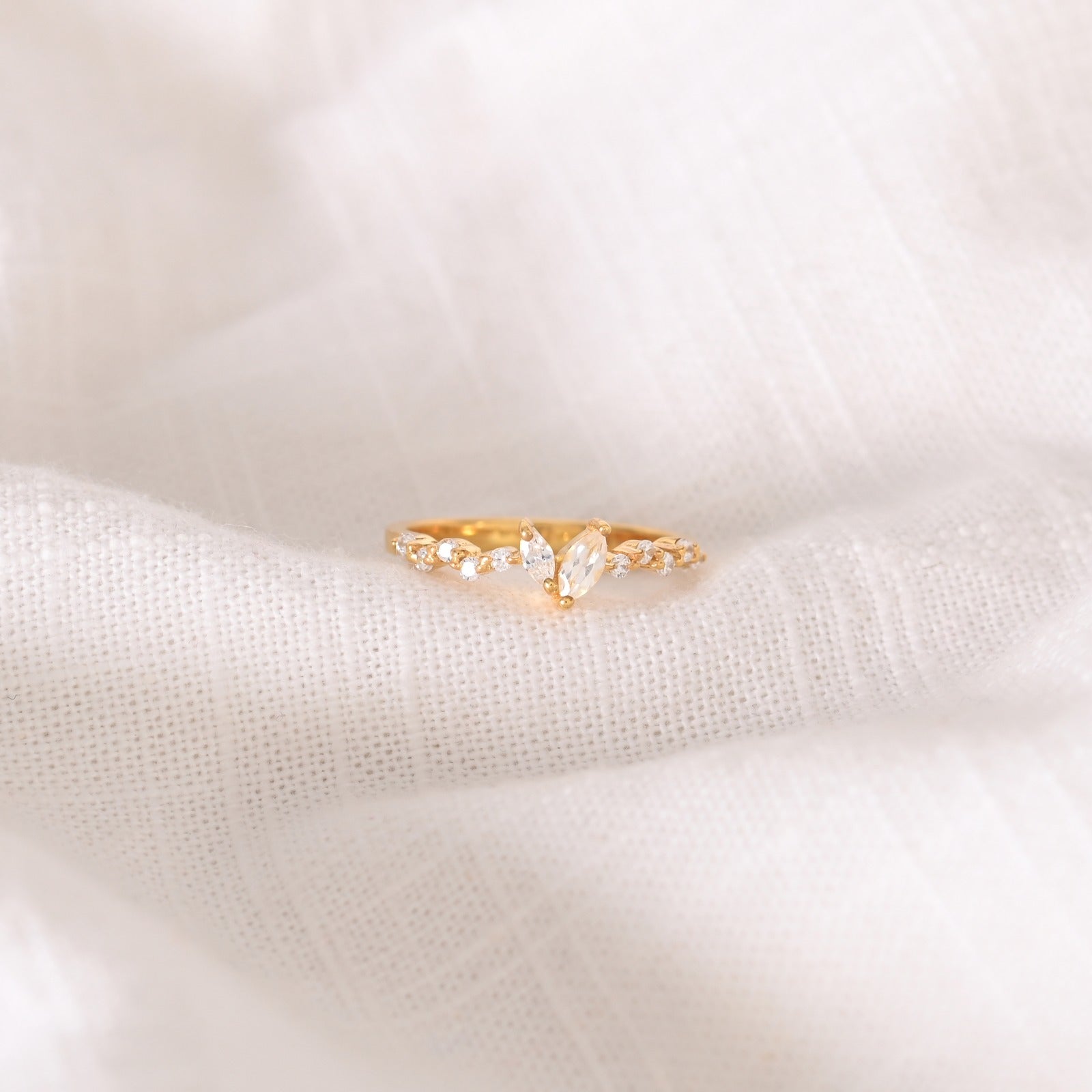 Regina Silver Ring