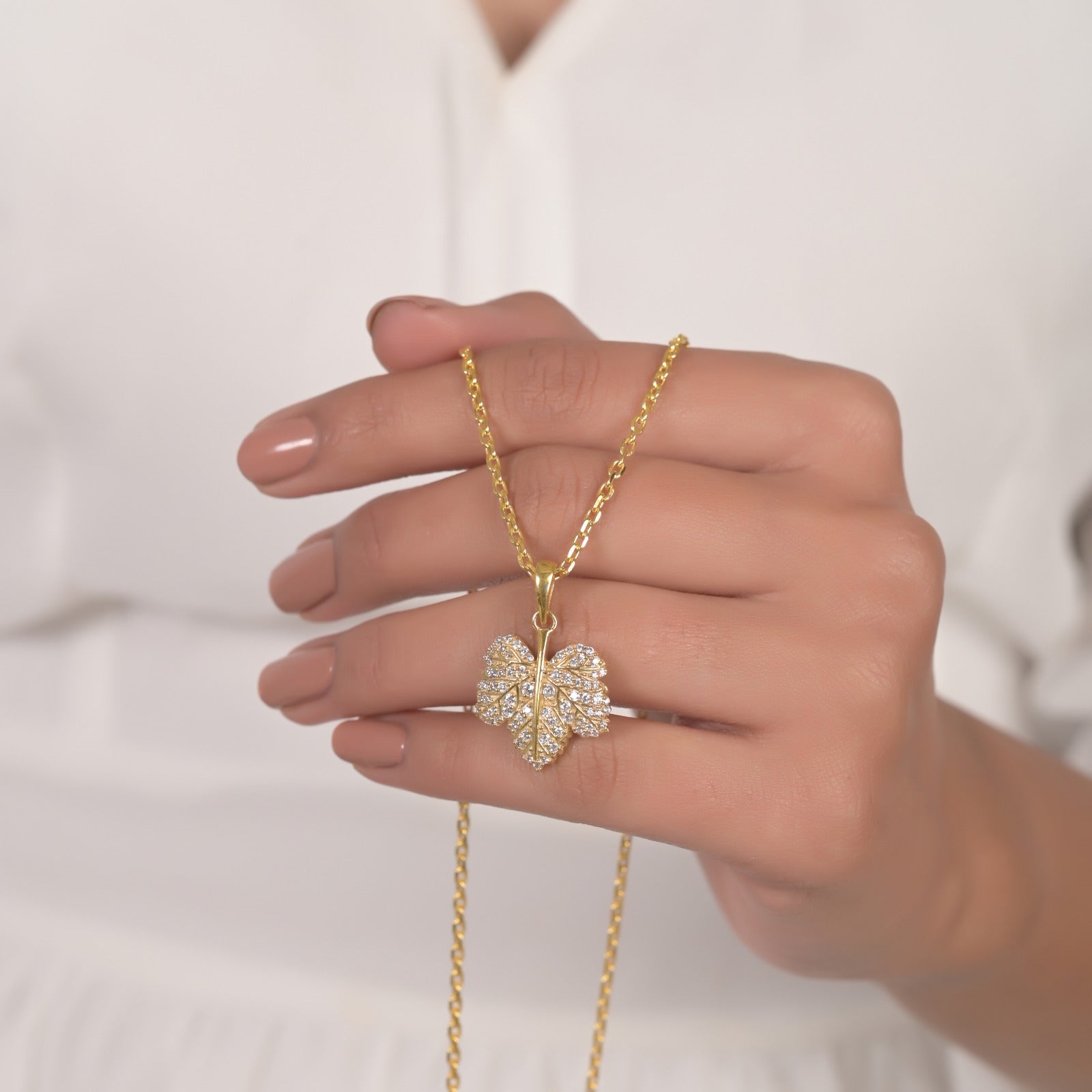 Zinnia Silver Necklace