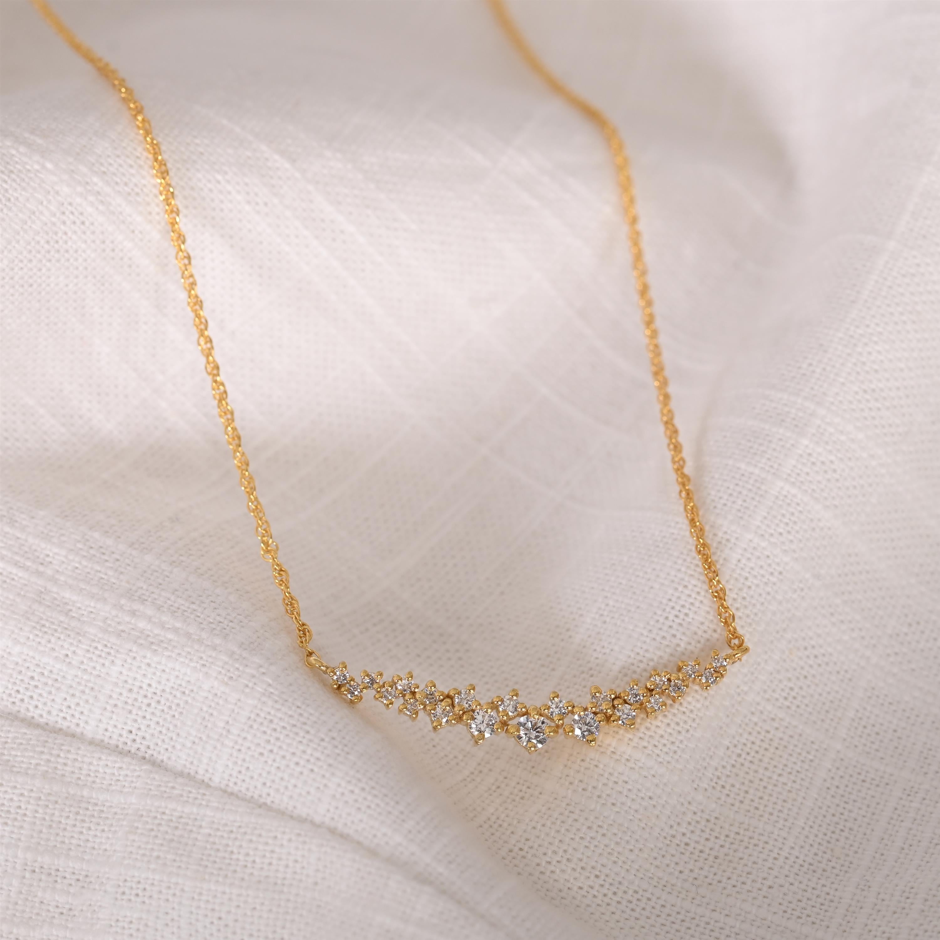 Lara Silver Zircon Necklace