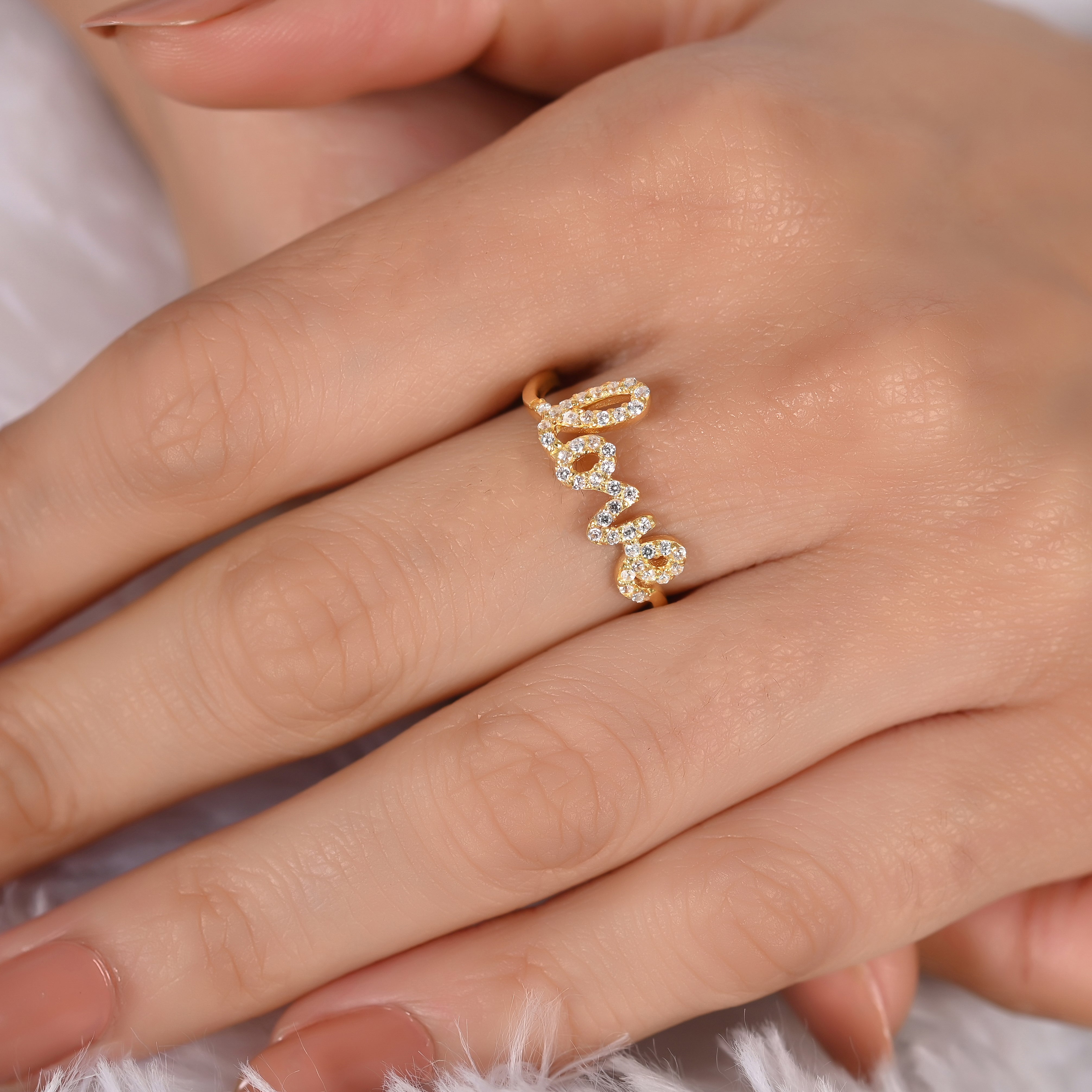 Mitra Silver Zircon Ring