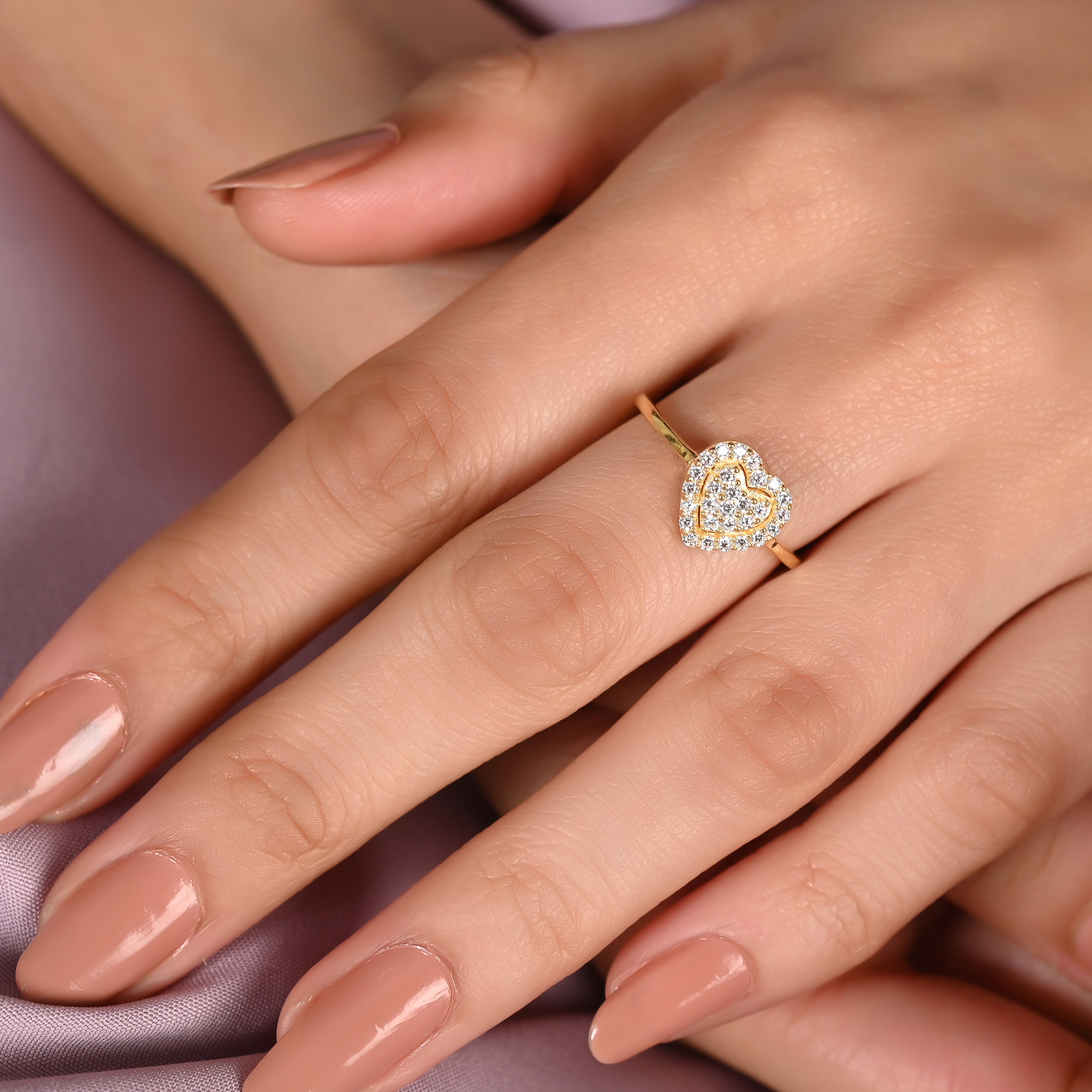 Akika Silver Zircon Ring