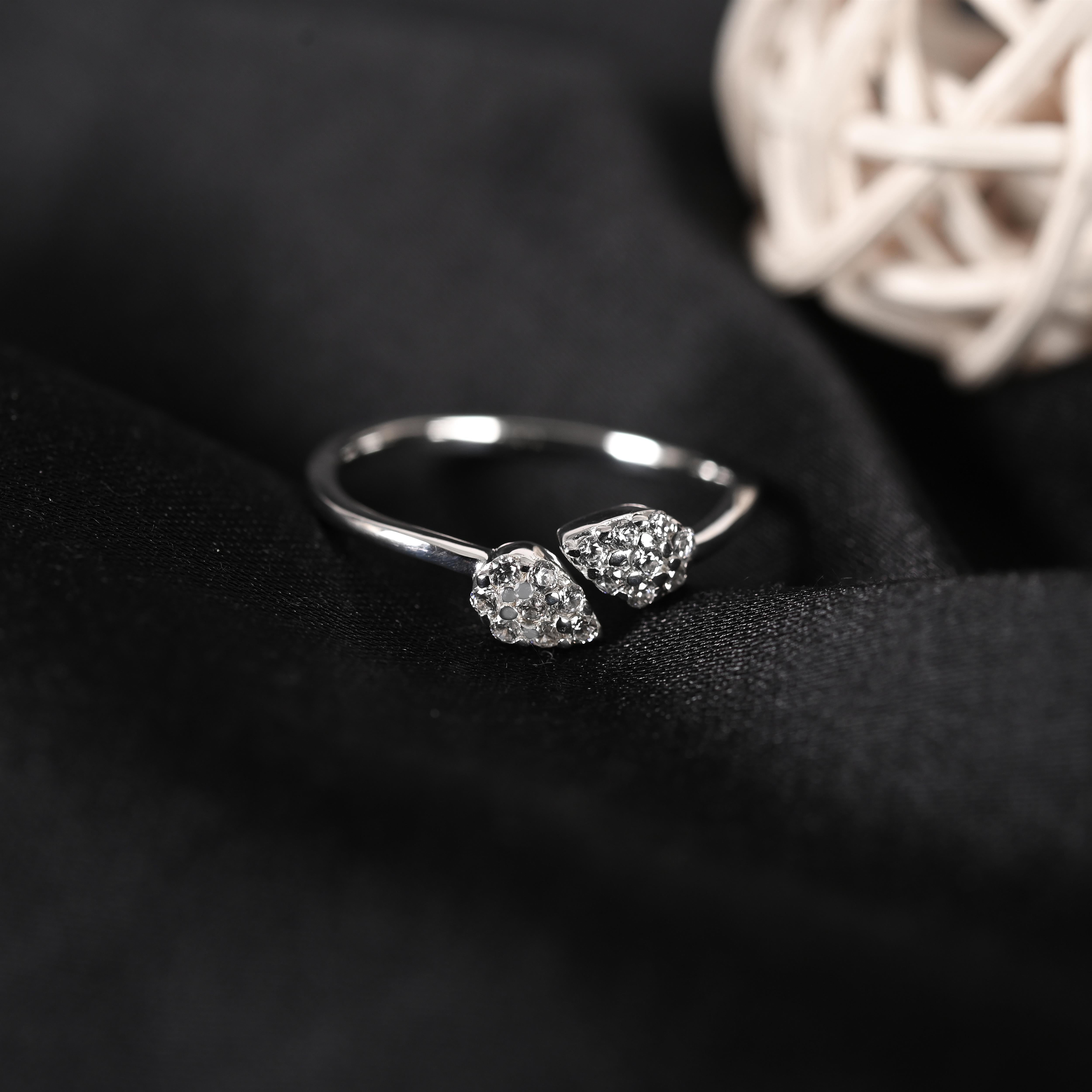 Rania Silver Zircon Ring