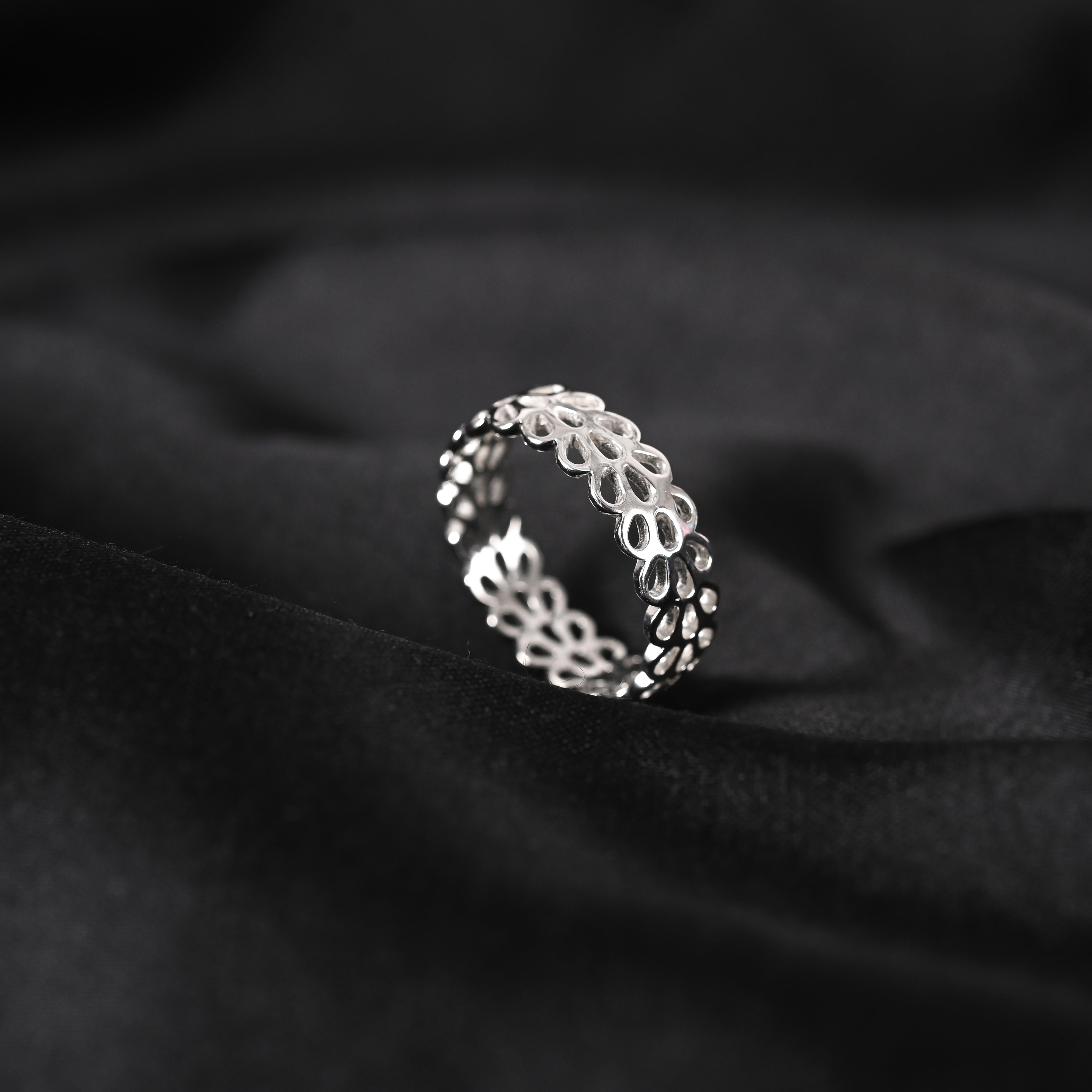 Sabrina Silver Ring